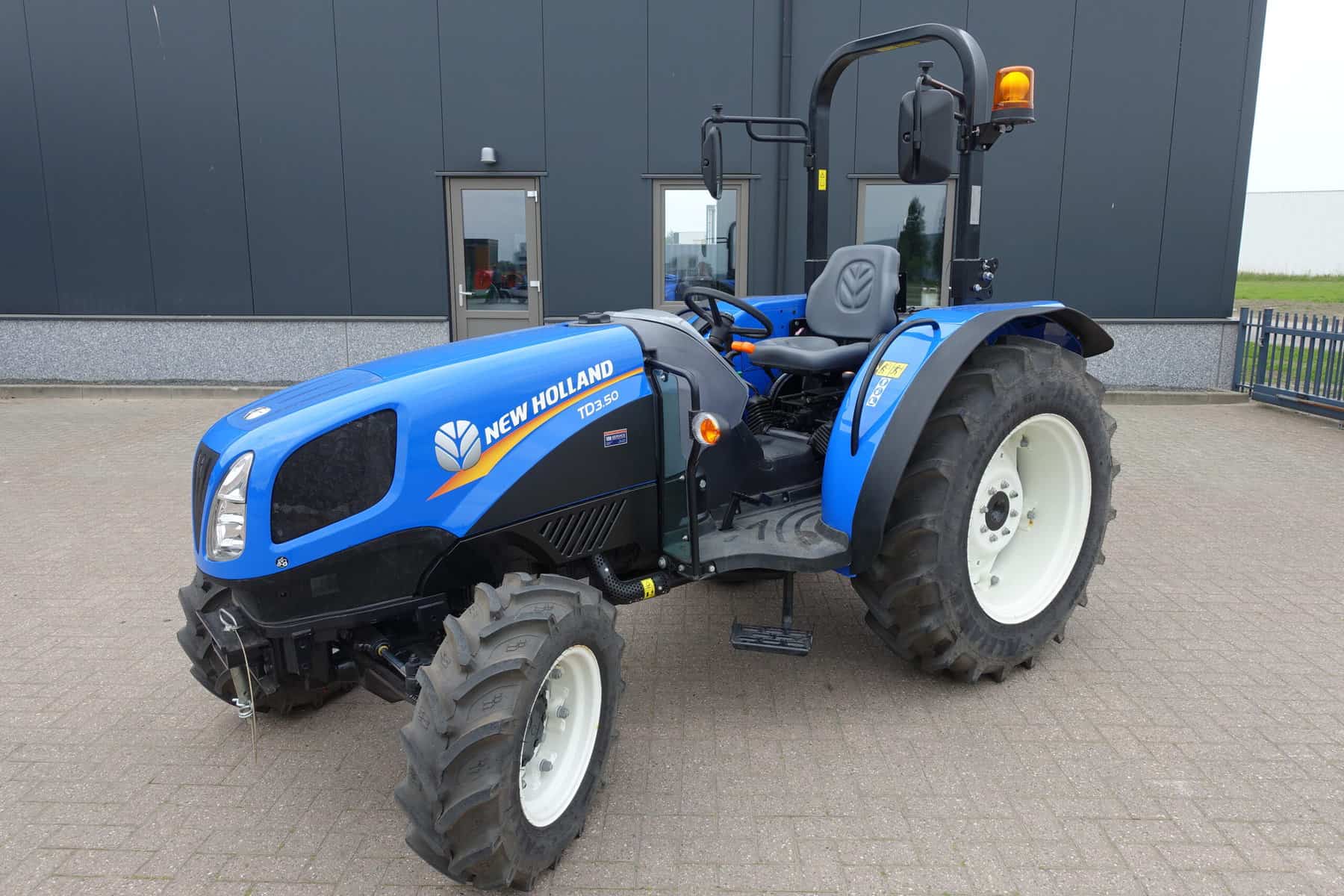 New Holland TD3.50 4wd - Afbeelding 3