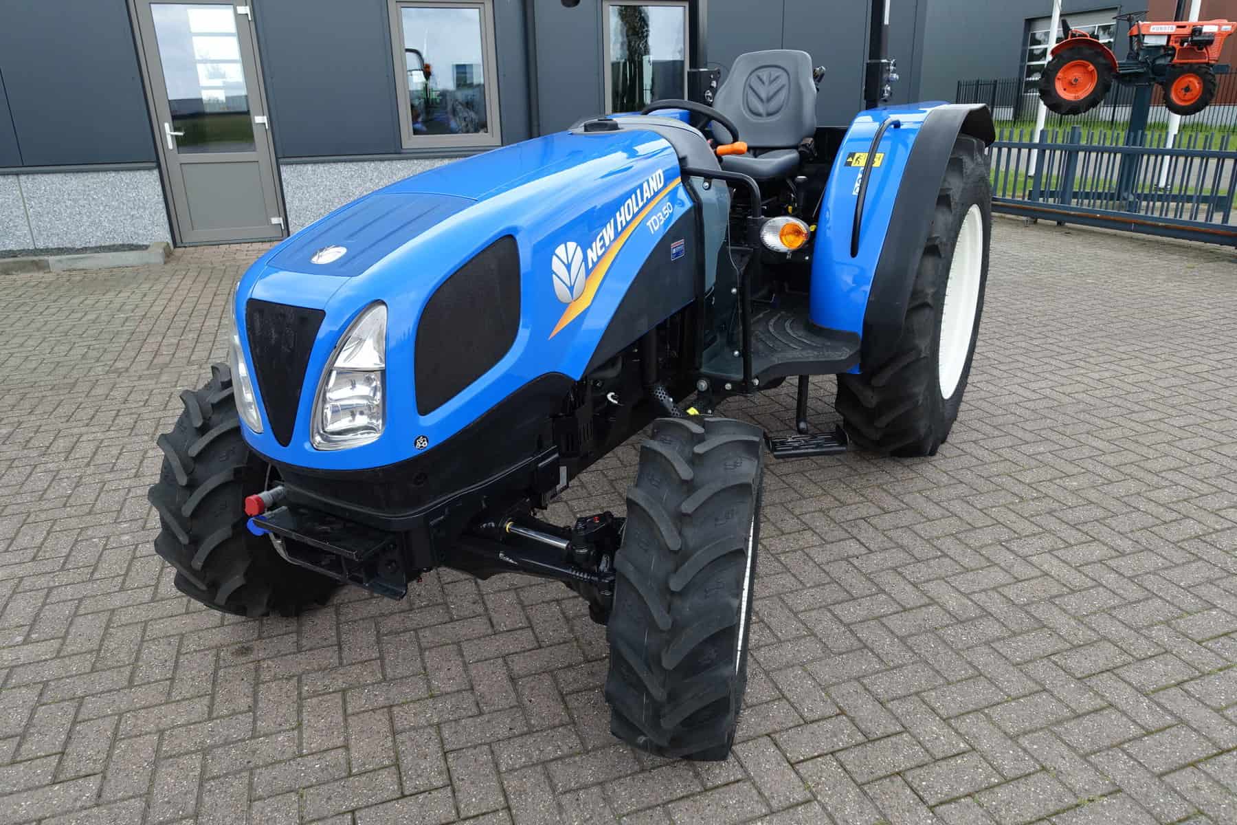 New Holland TD3.50 4wd - Afbeelding 4