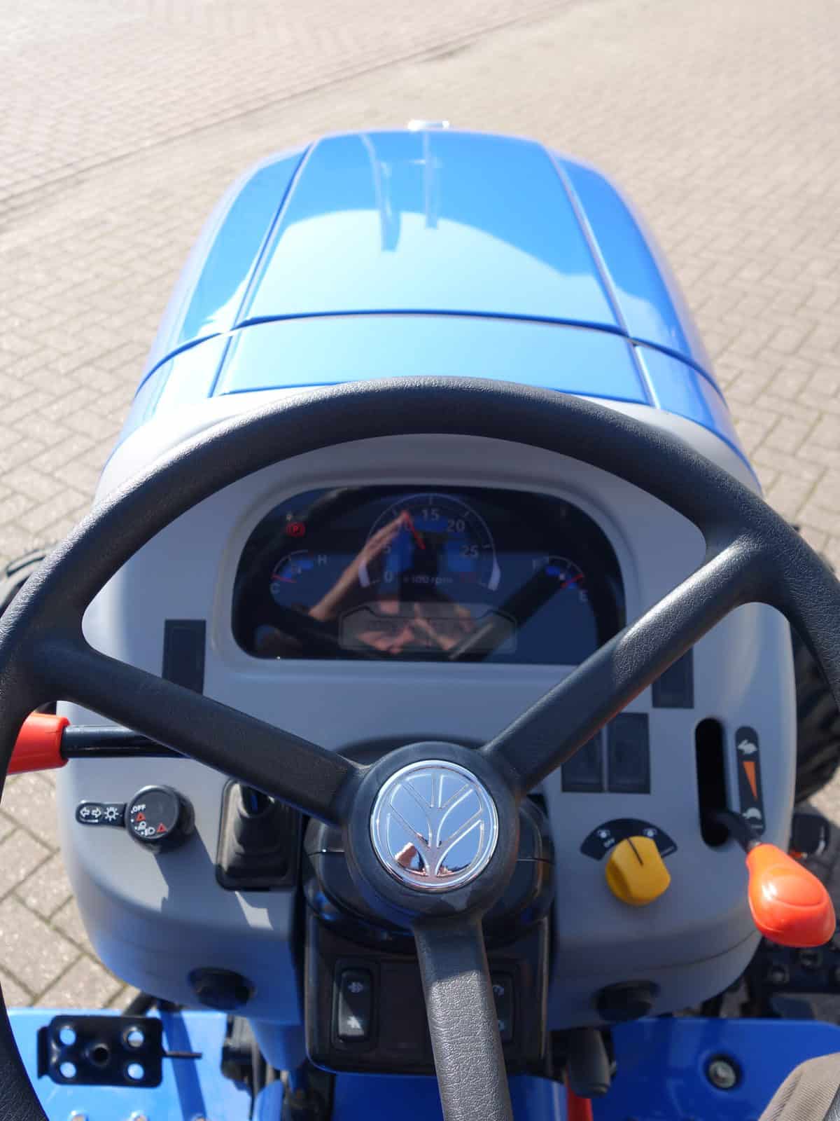 New Holland 35 4wd - Afbeelding 14