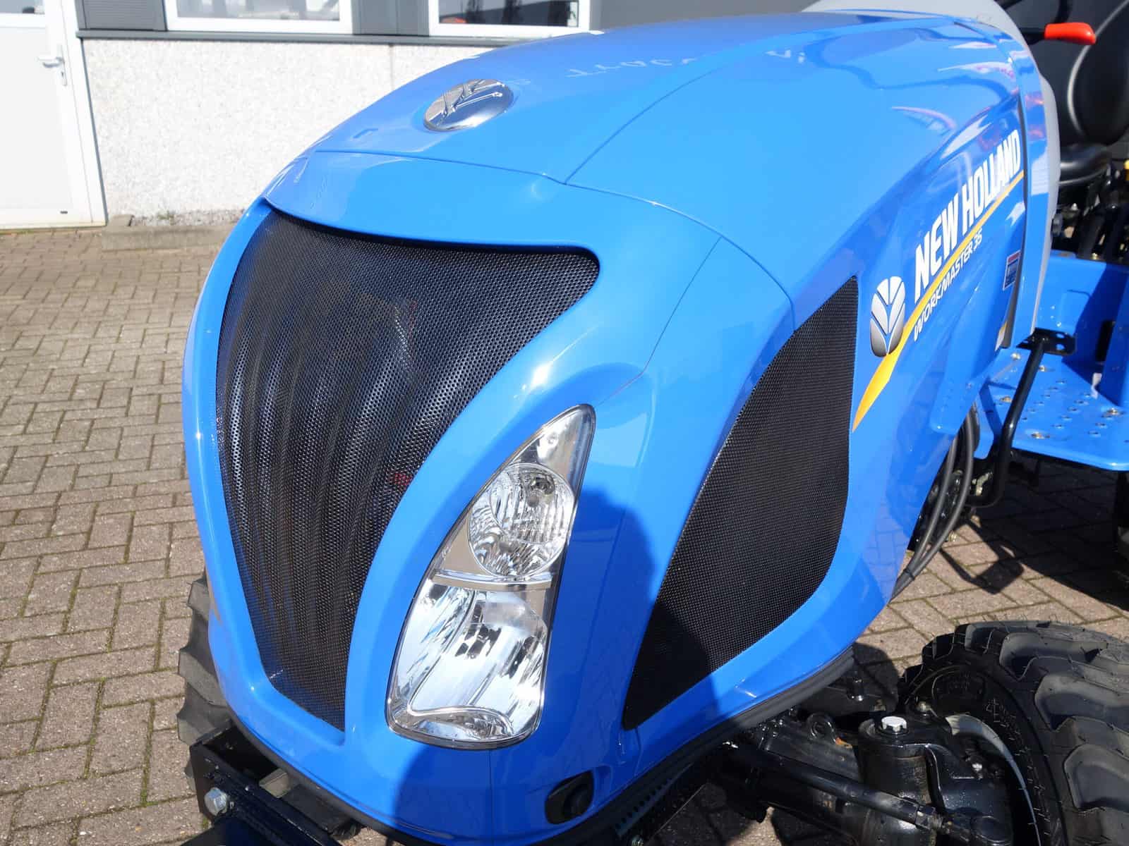 New Holland 35 4wd - Afbeelding 4