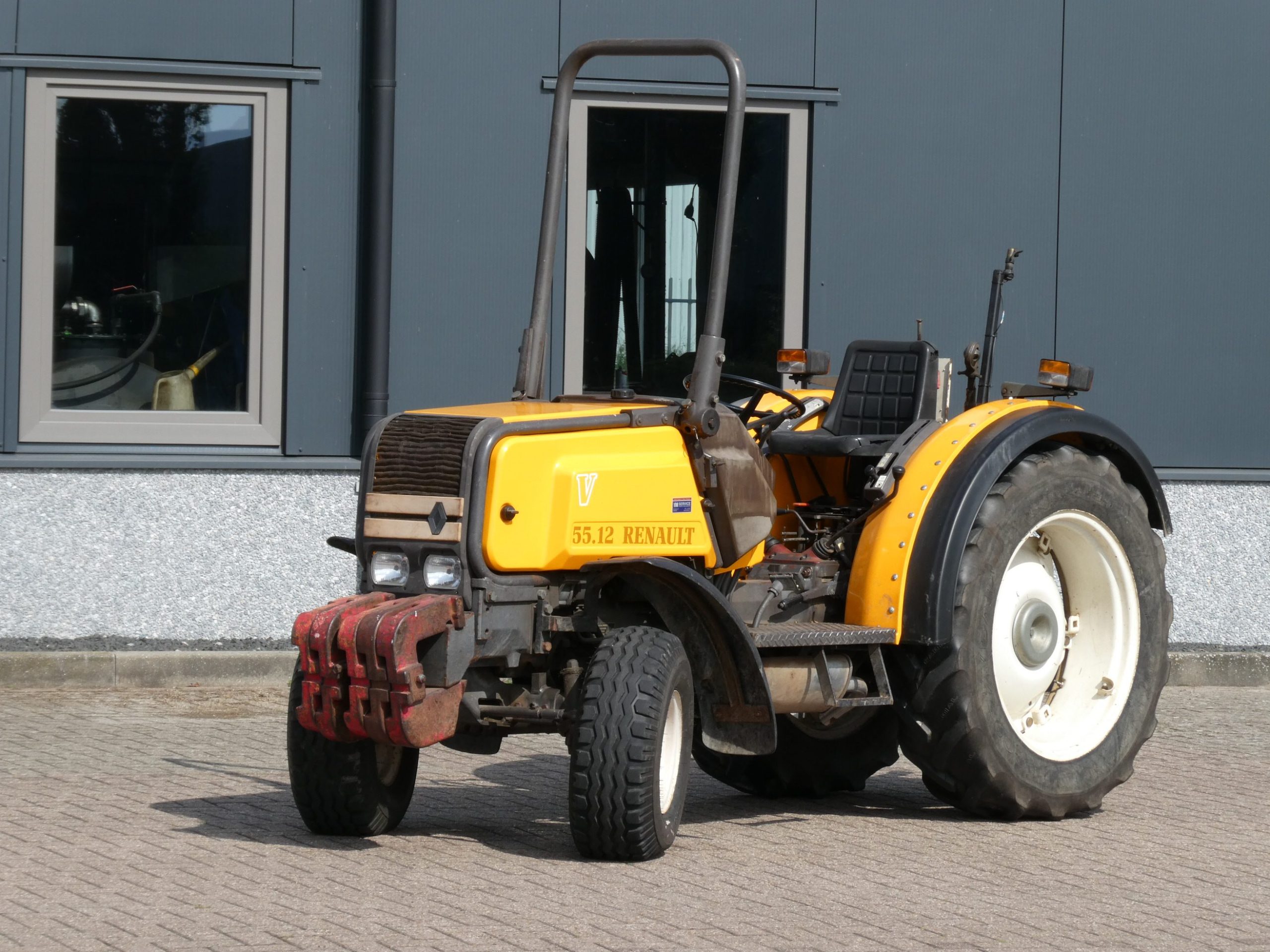 Renault 55.12V 2wd