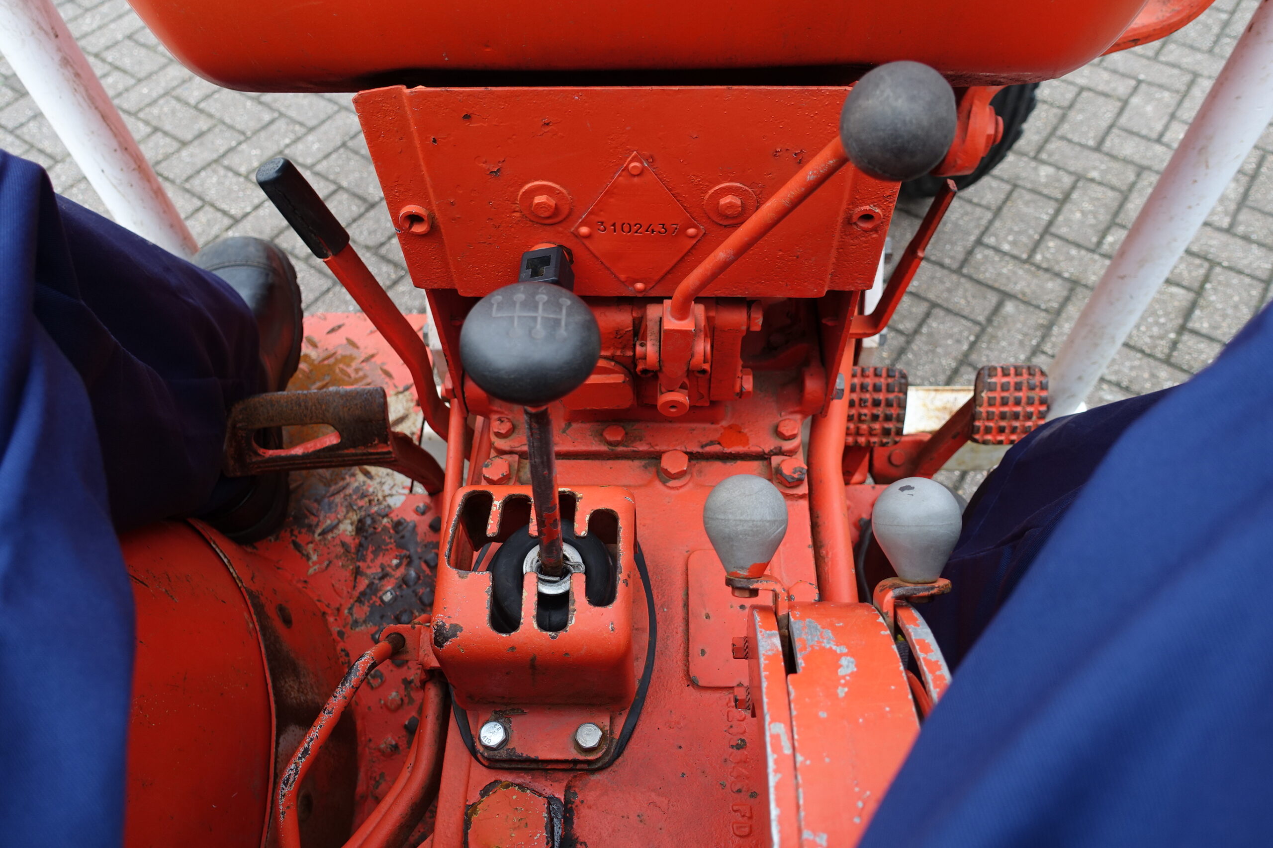 Renault R57 2wd - Afbeelding 12