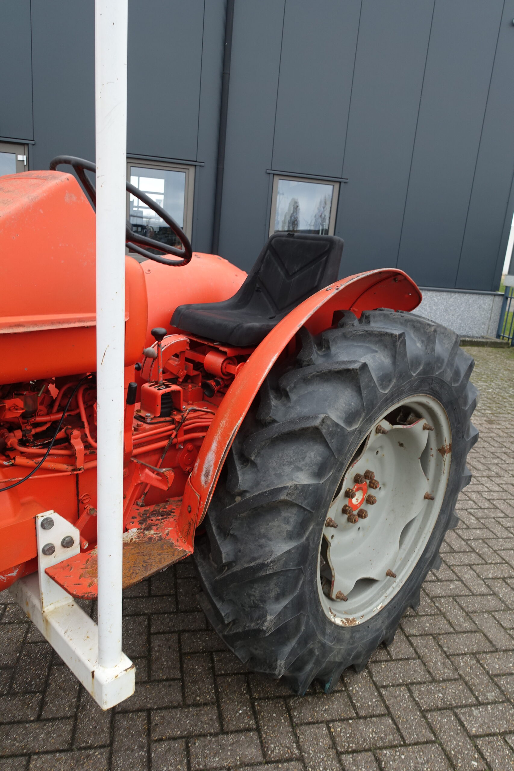 Renault R57 2wd - Afbeelding 9