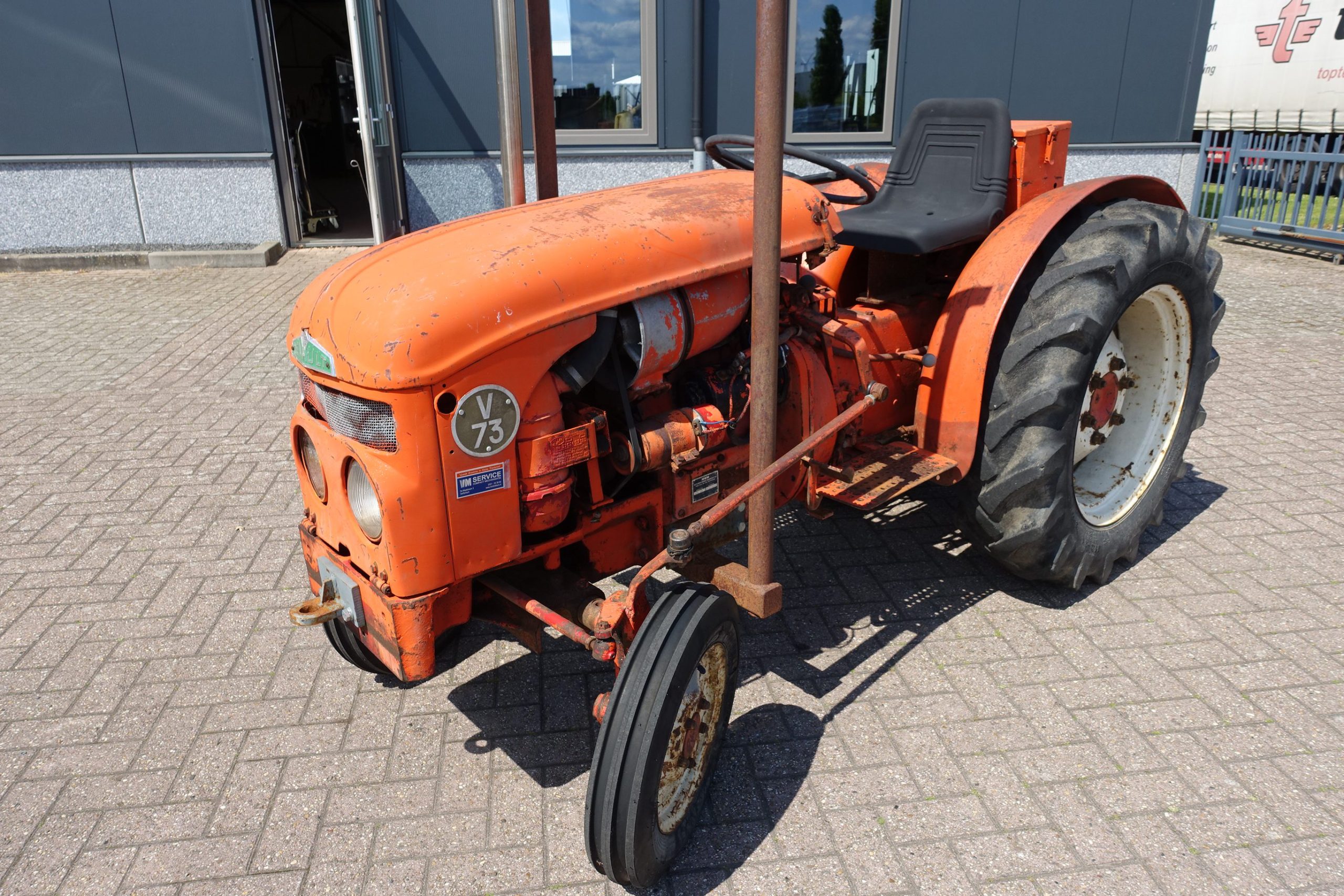 Renault V73 2wd - Afbeelding 4