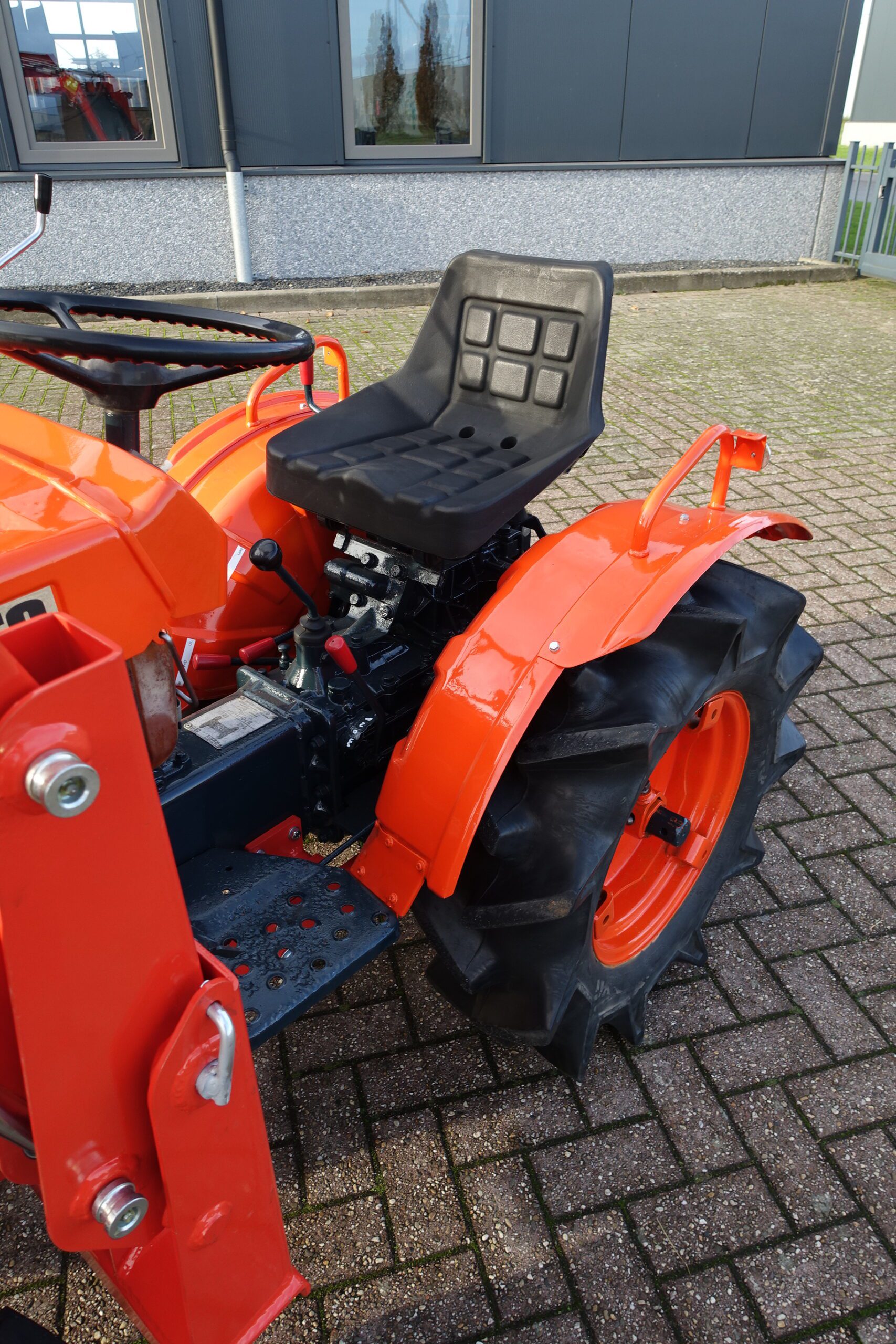 Kubota B7001 4wd - Afbeelding 6