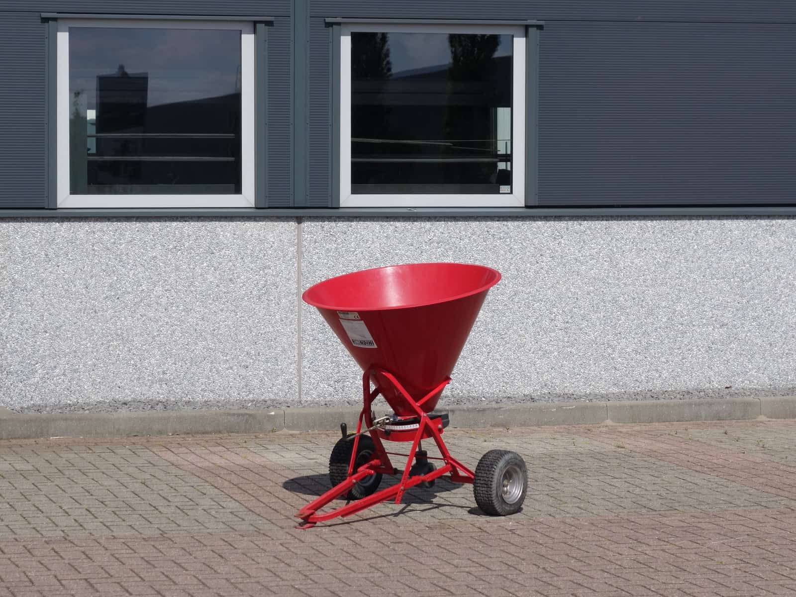 Rondini P100 Strooier