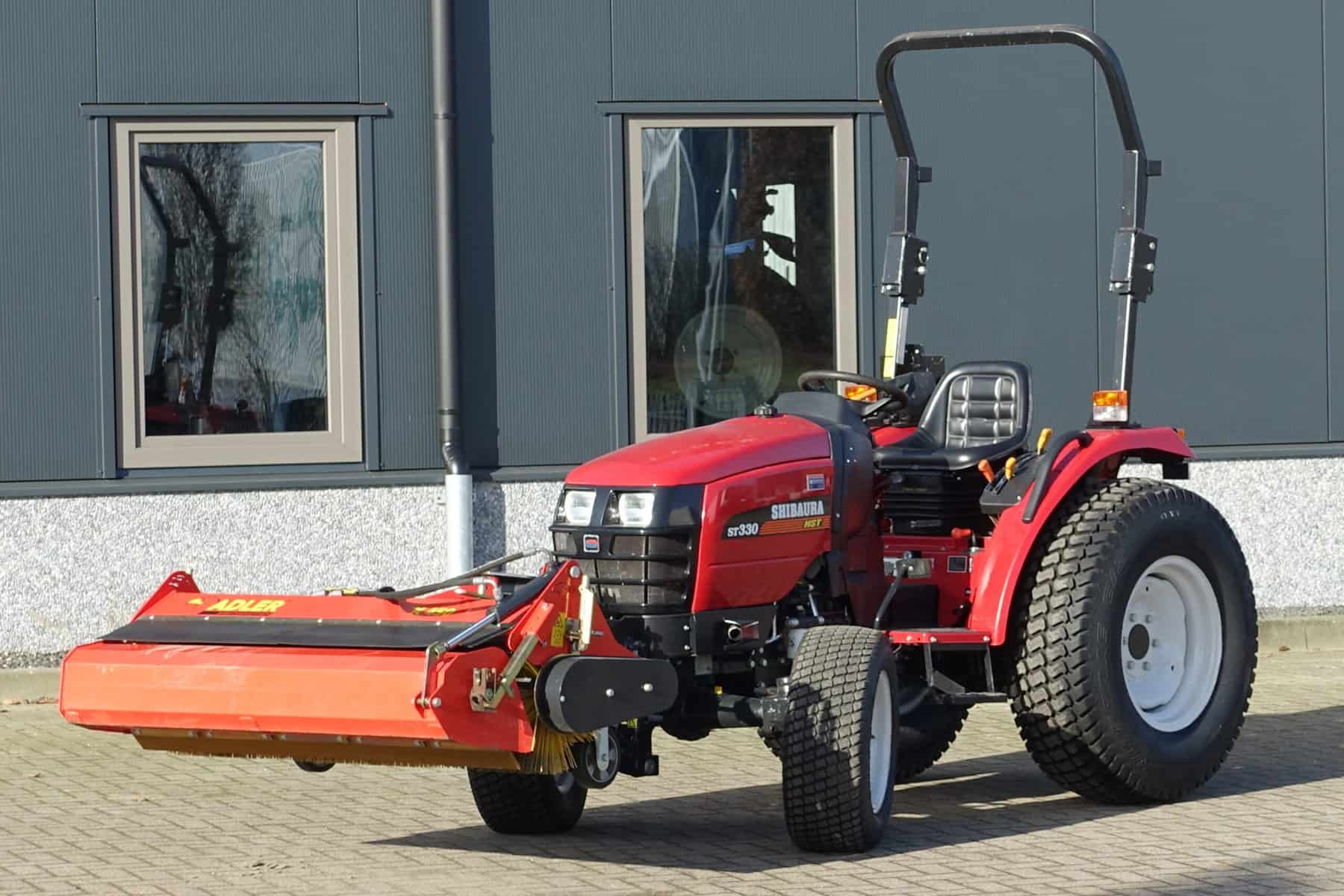 Shibaura ST330 4wd HST