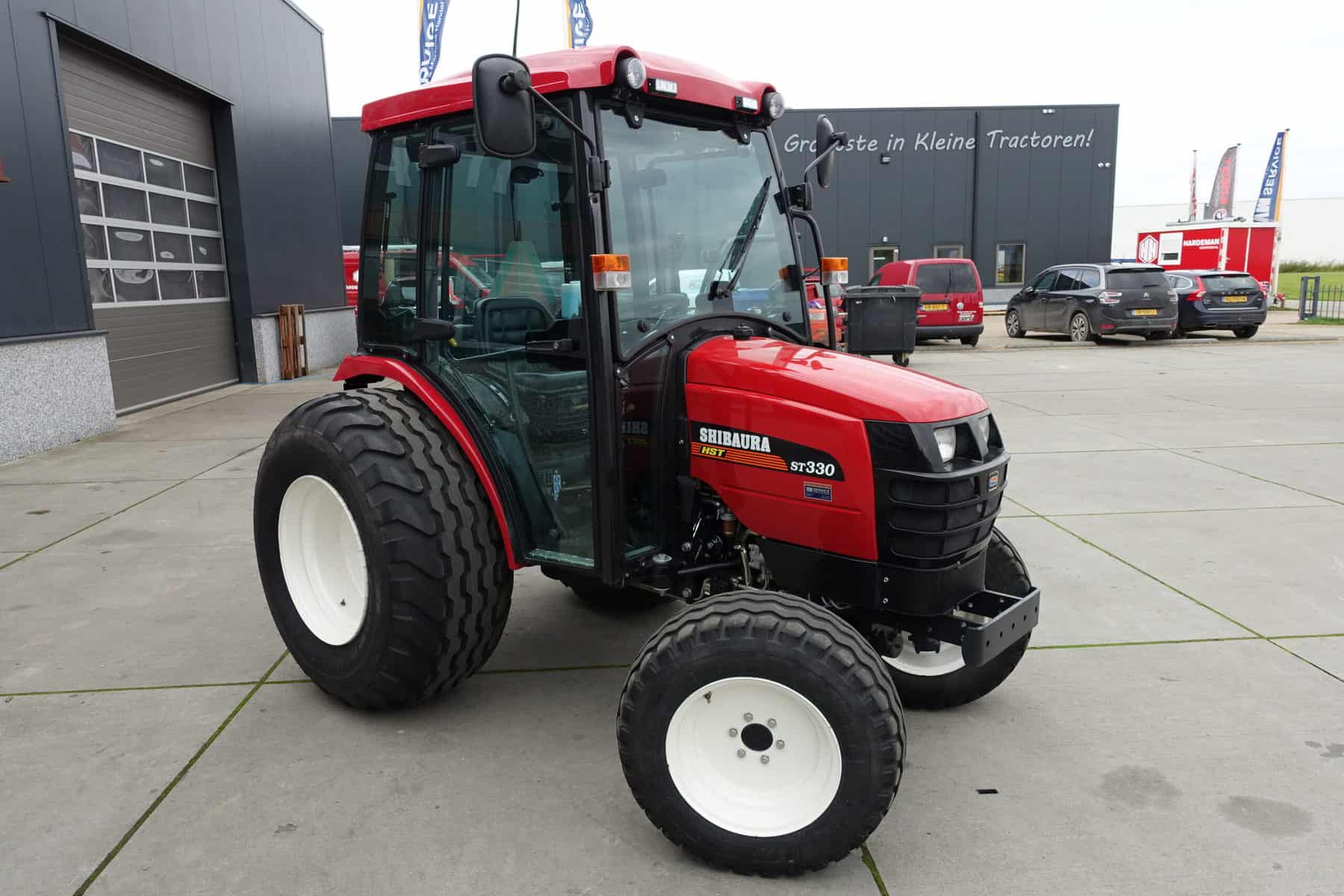 Shibaura ST330 4wd HST - Afbeelding 2