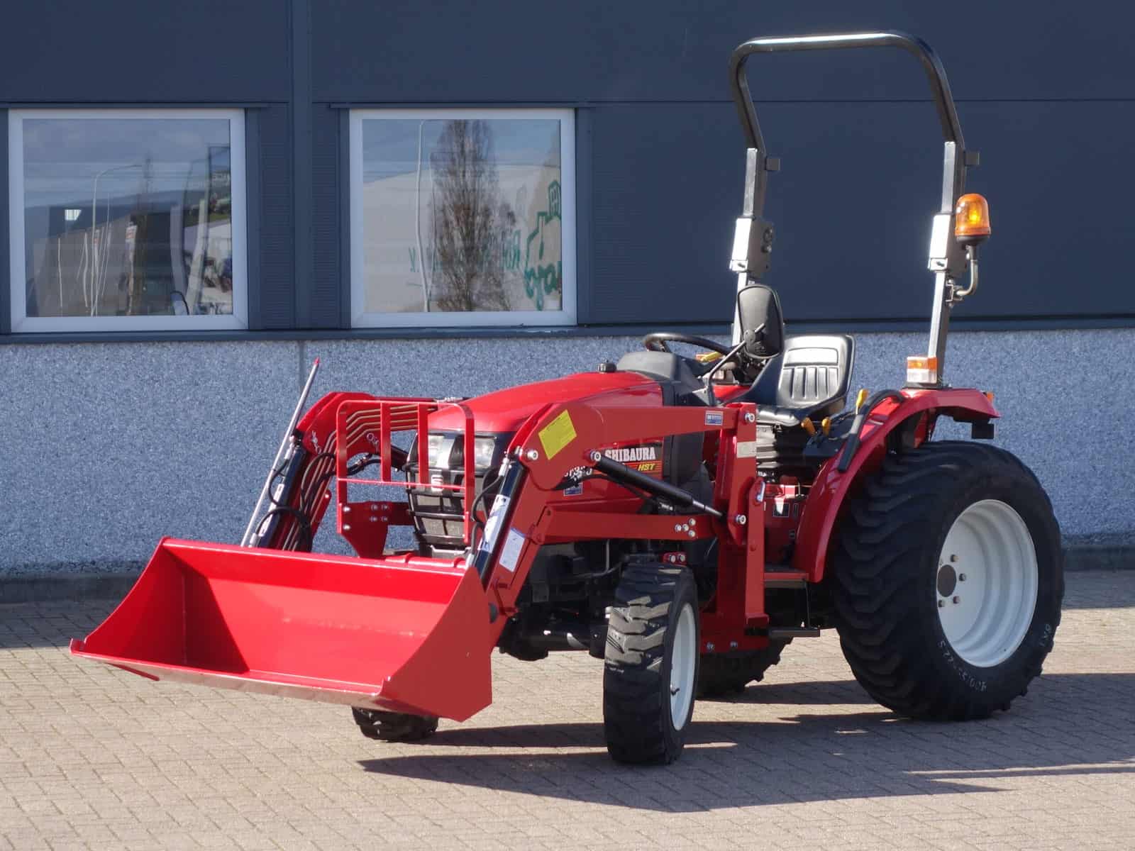 Shibaura ST330 4wd HST