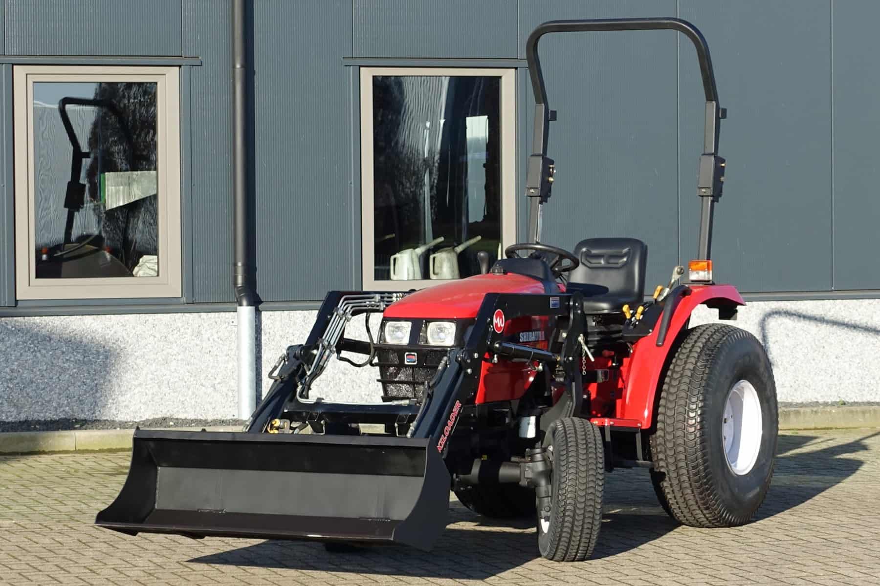 Shibaura ST330 4wd HST