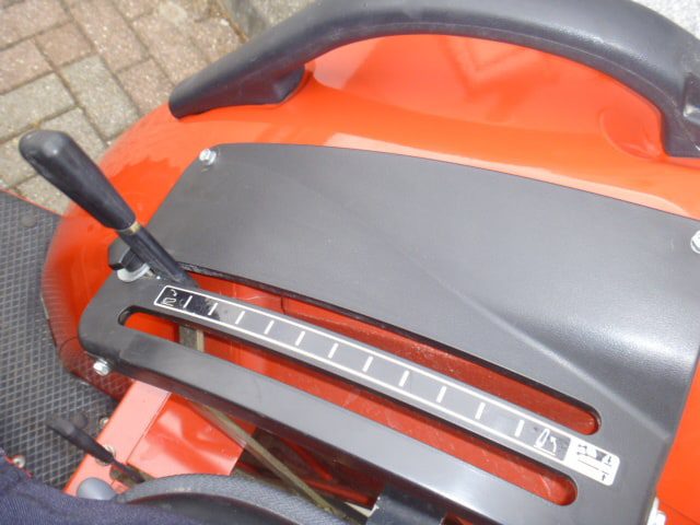 Shibaura ST330 4wd HST - Afbeelding 13