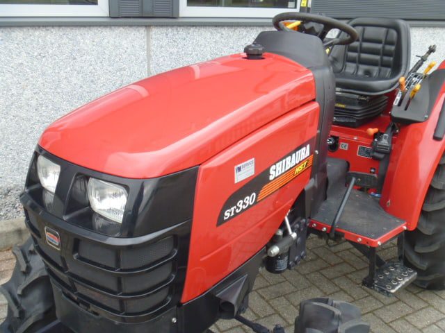 Shibaura ST330 4wd HST - Afbeelding 4