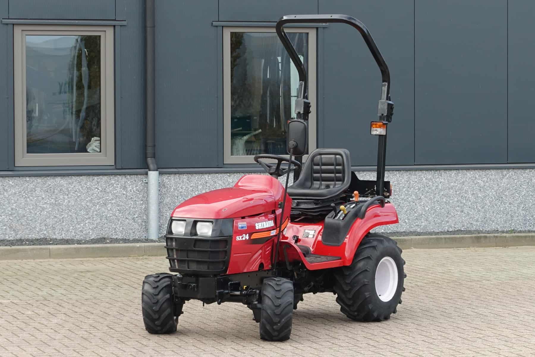 Shibaura SX-24 4wd HST