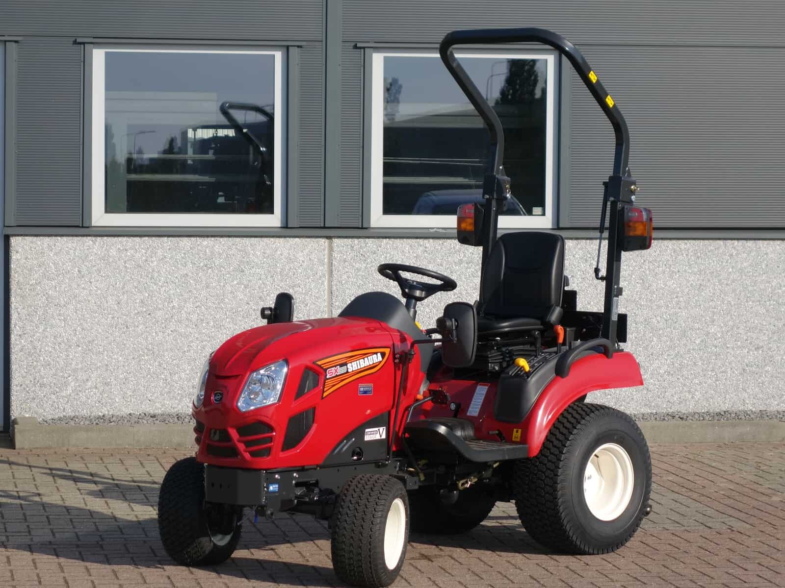 Shibaura SX-25 4wd HST