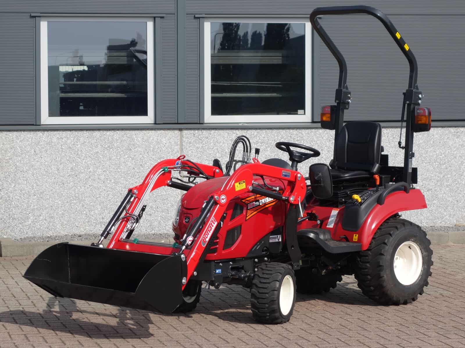 Shibaura SX-25 4wd HST