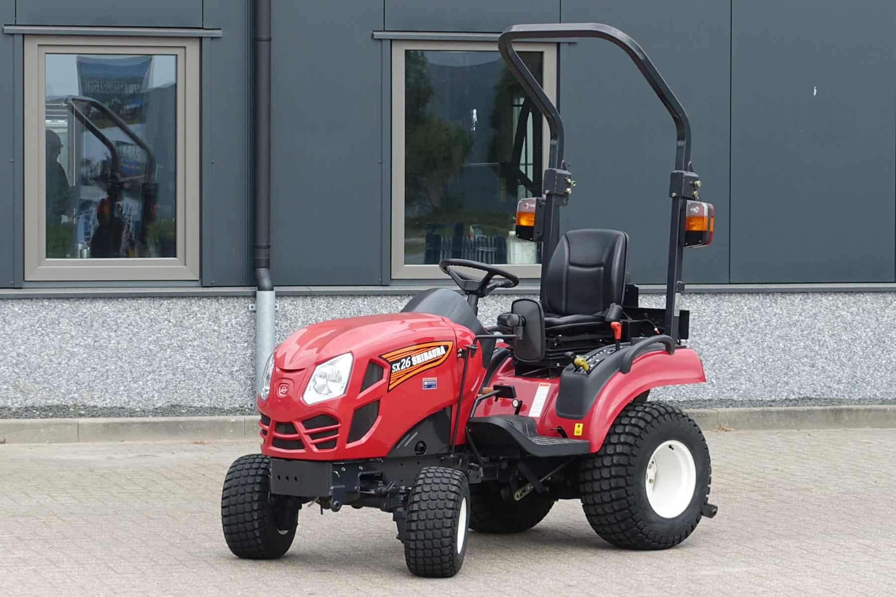 Shibaura SX-26 4wd HST