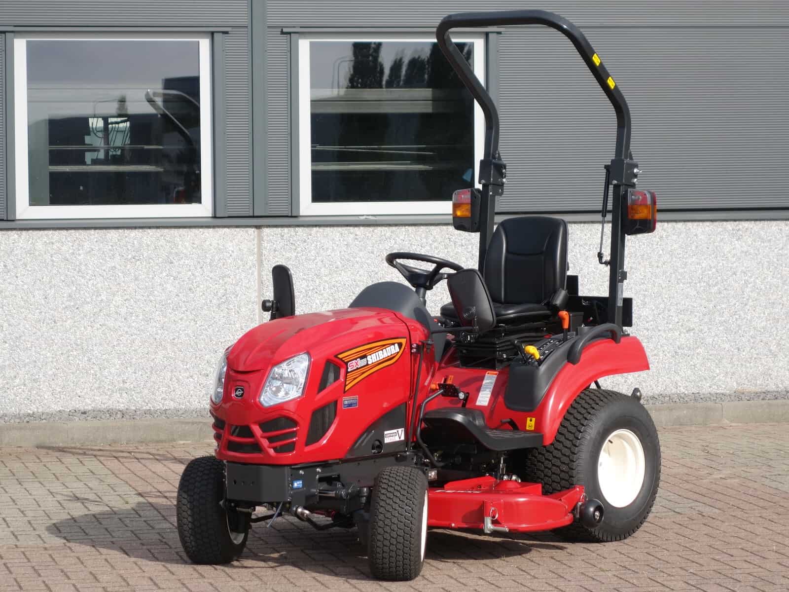 Shibaura SX-25 4wd HST