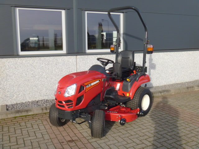 Shibaura SX-26 4wd HST