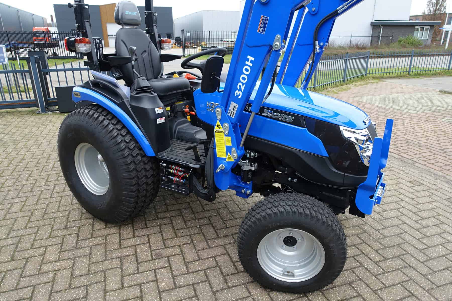 Solis 26 4wd HST - Afbeelding 2