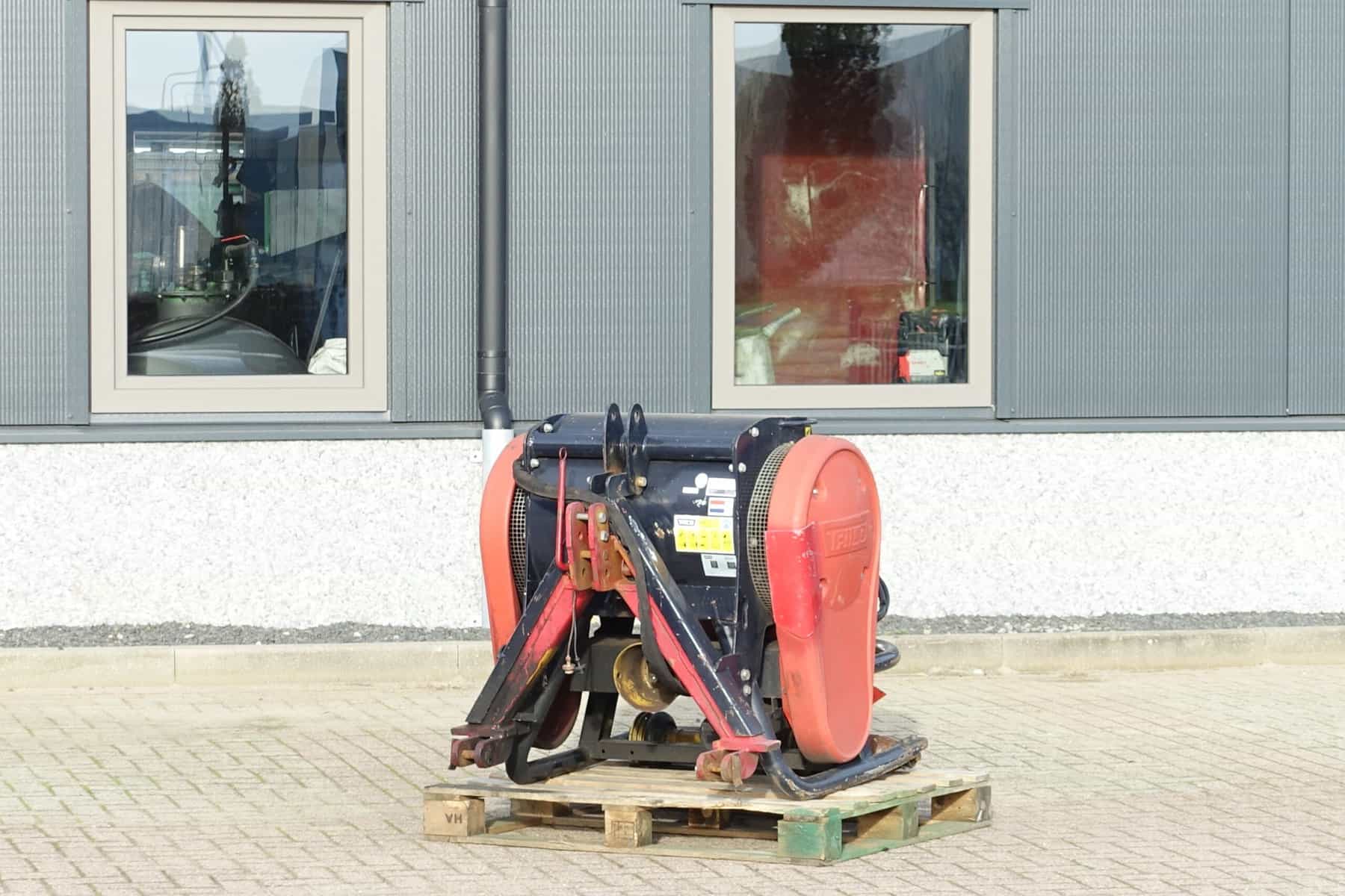 Trilo BL400 Bladblazer