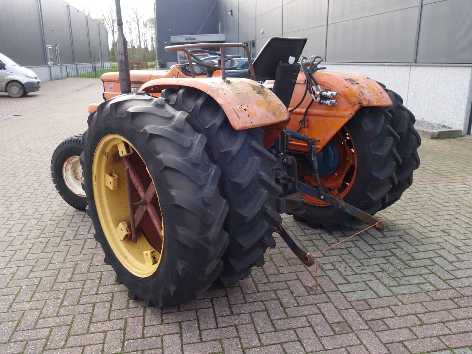 Universal / Fiat 460 2wd - Afbeelding 14