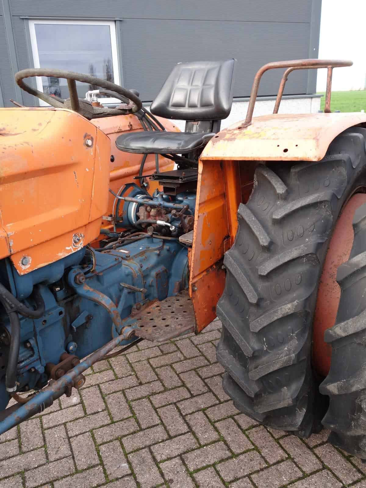 Universal / Fiat 460 2wd - Afbeelding 9