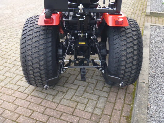 Yanmar EB3100 4wd HST - Afbeelding 16