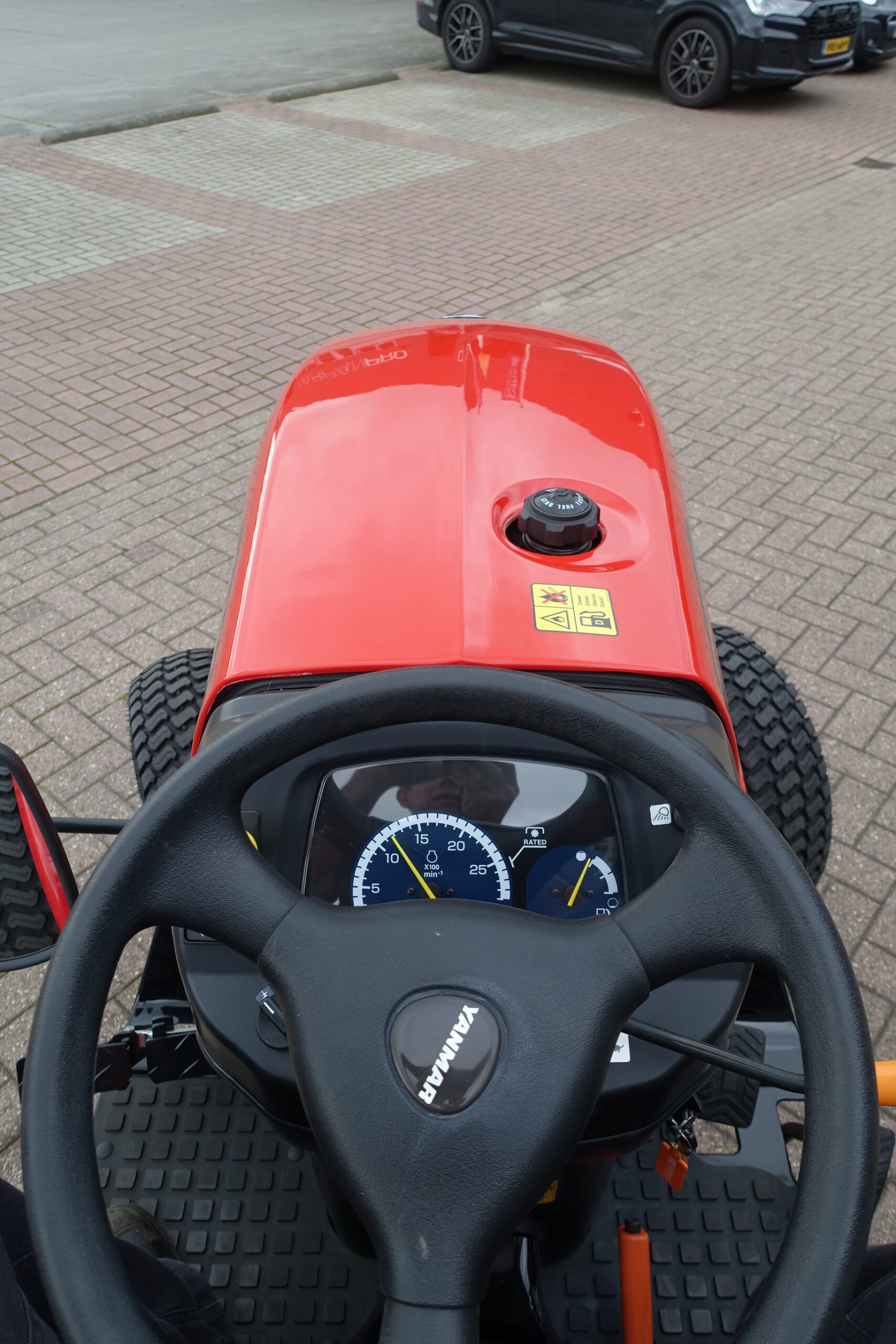 Yanmar EB3100 4wd HST - Afbeelding 12