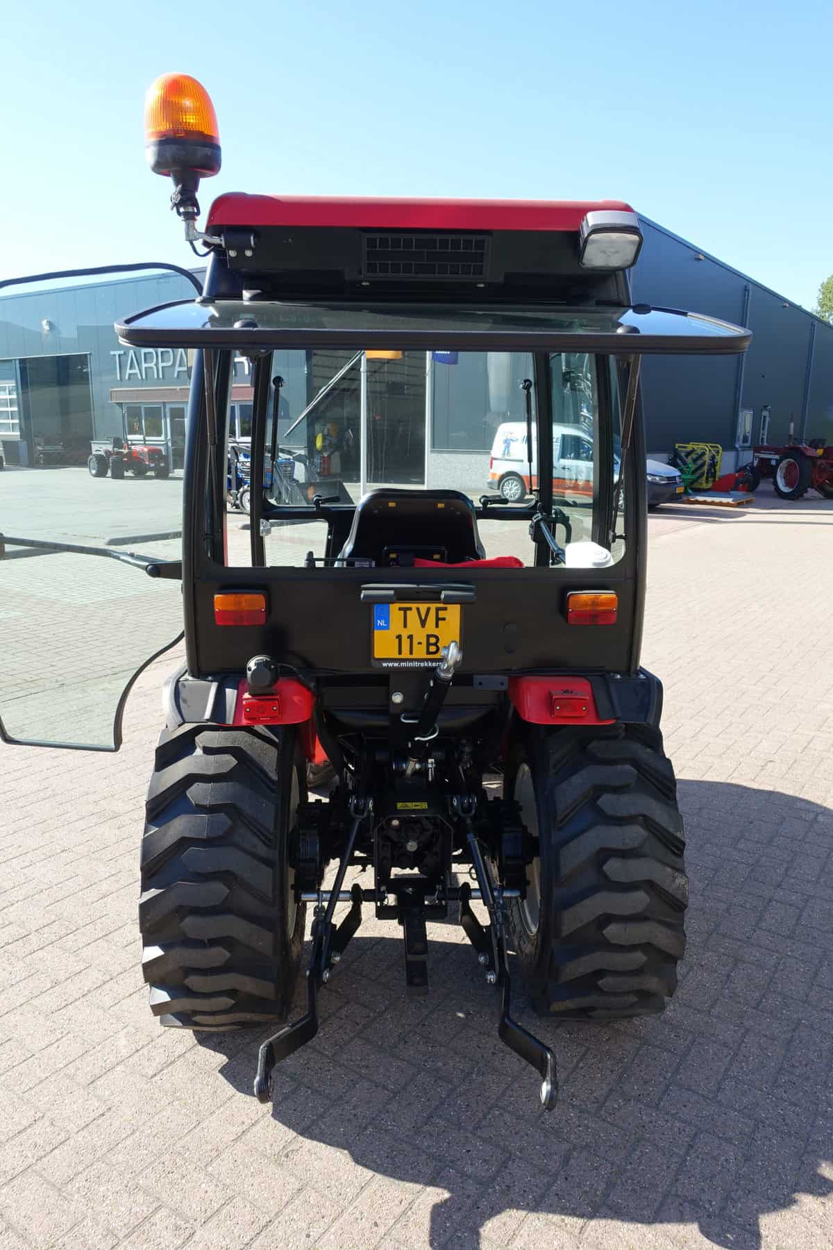 Yanmar EB3100 4wd HST - Afbeelding 17