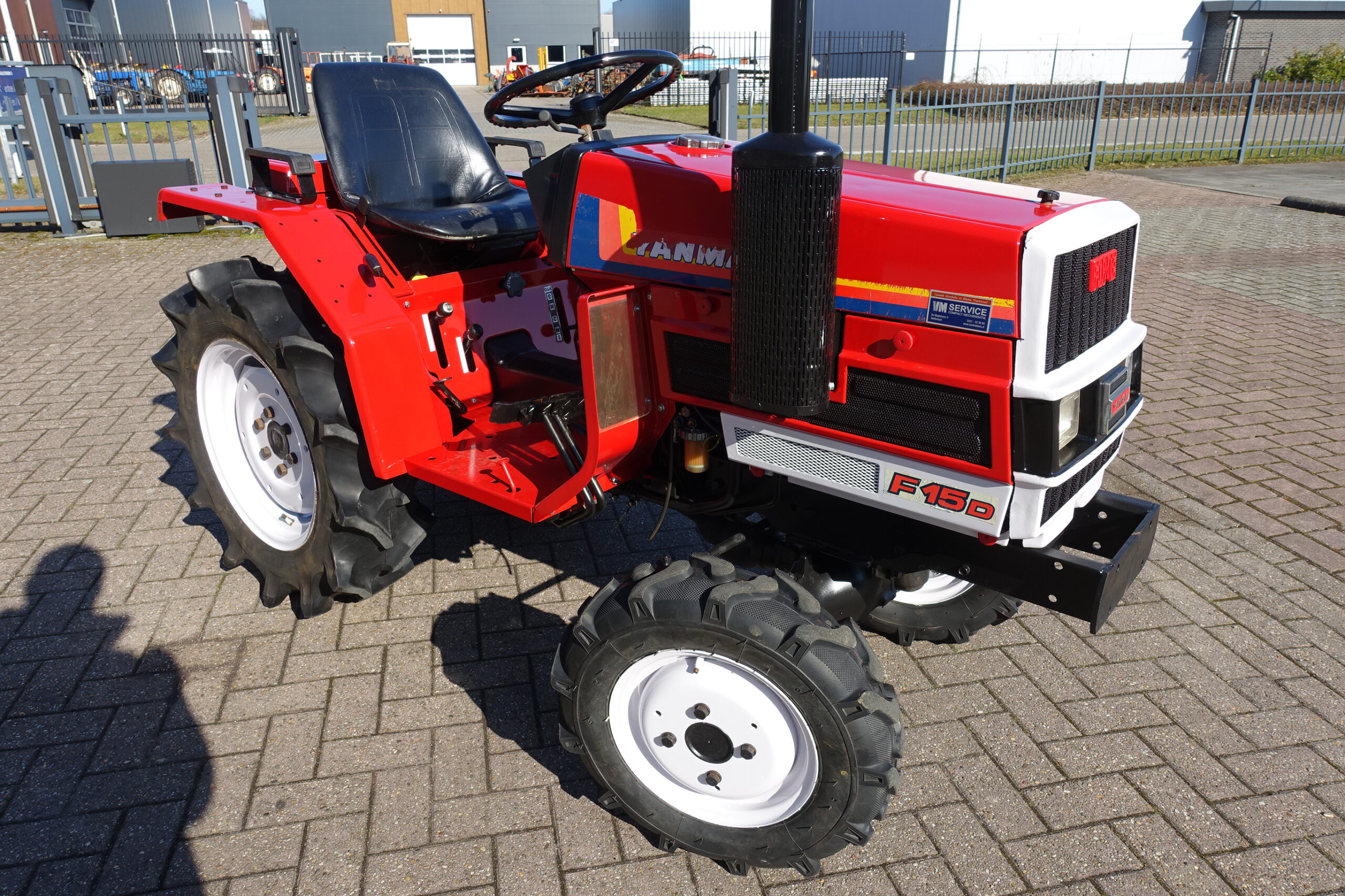 Yanmar F15D 4wd - Afbeelding 2