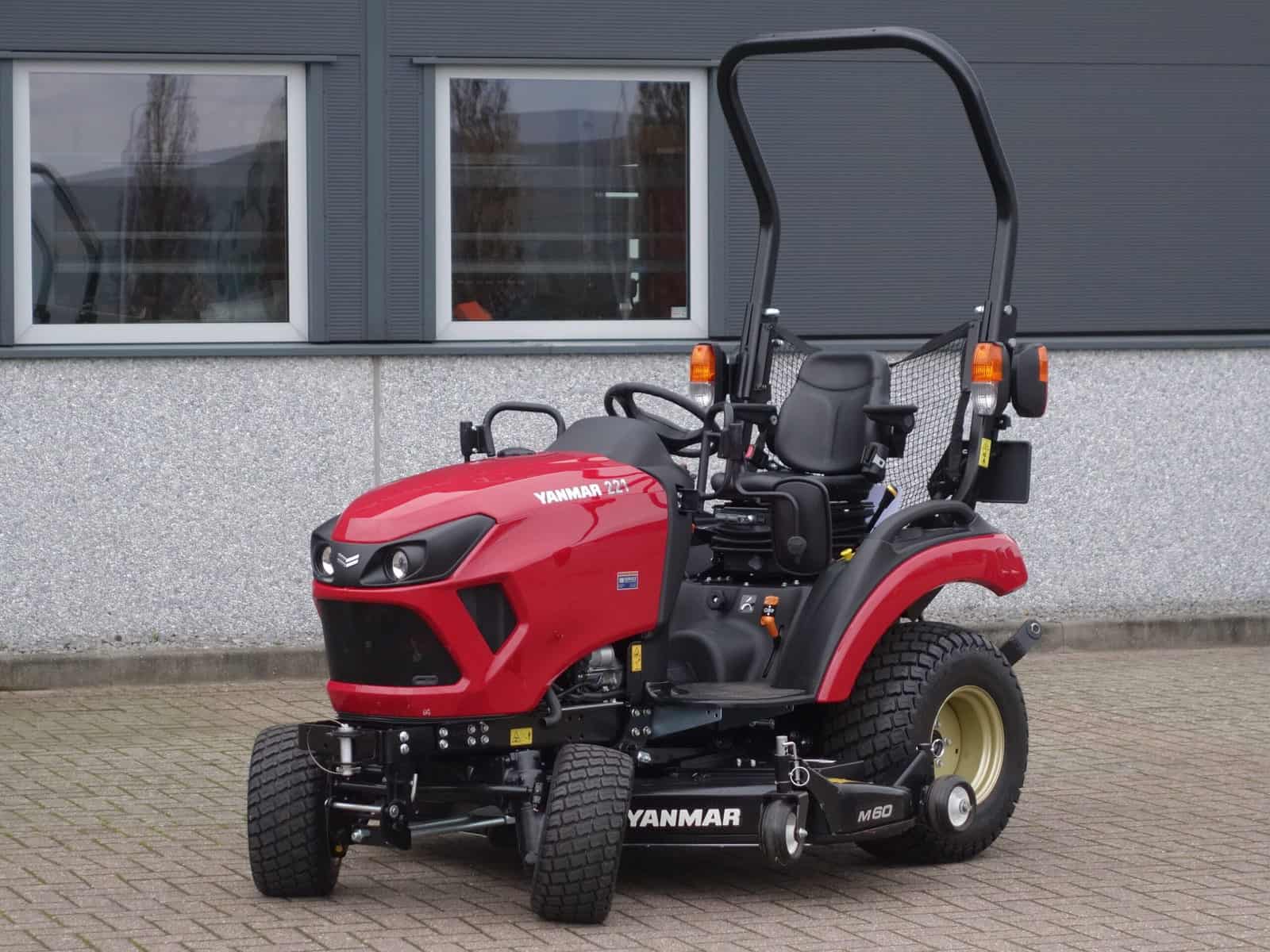 Yanmar SA221 4wd HST