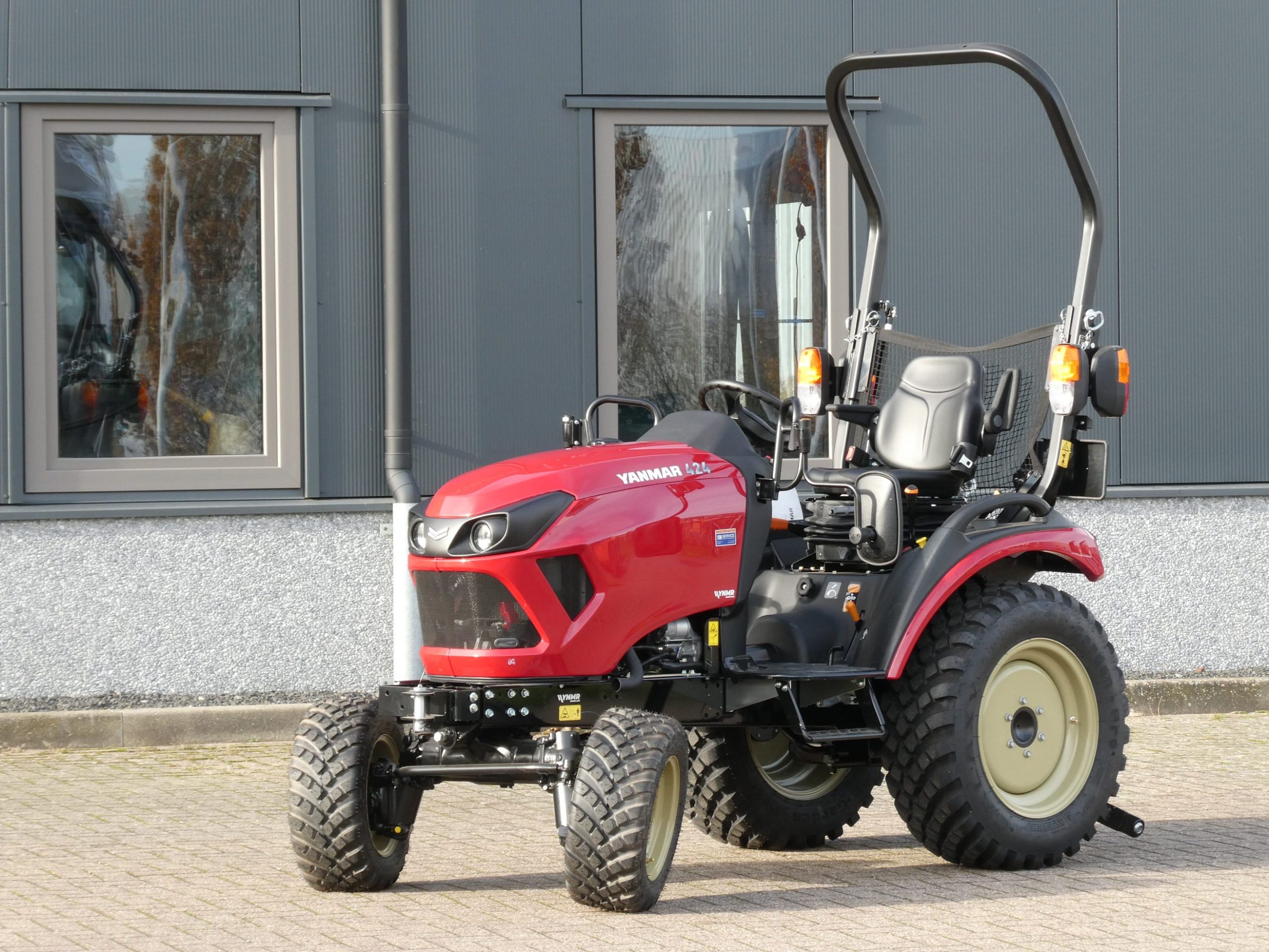 Yanmar SA424 4wd HST