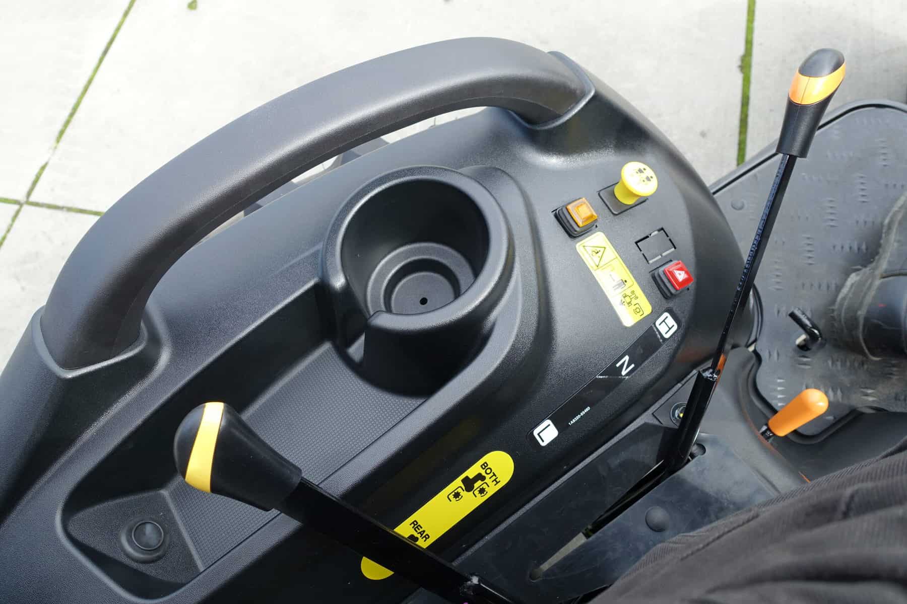 Yanmar SA424 4wd HST - Afbeelding 12