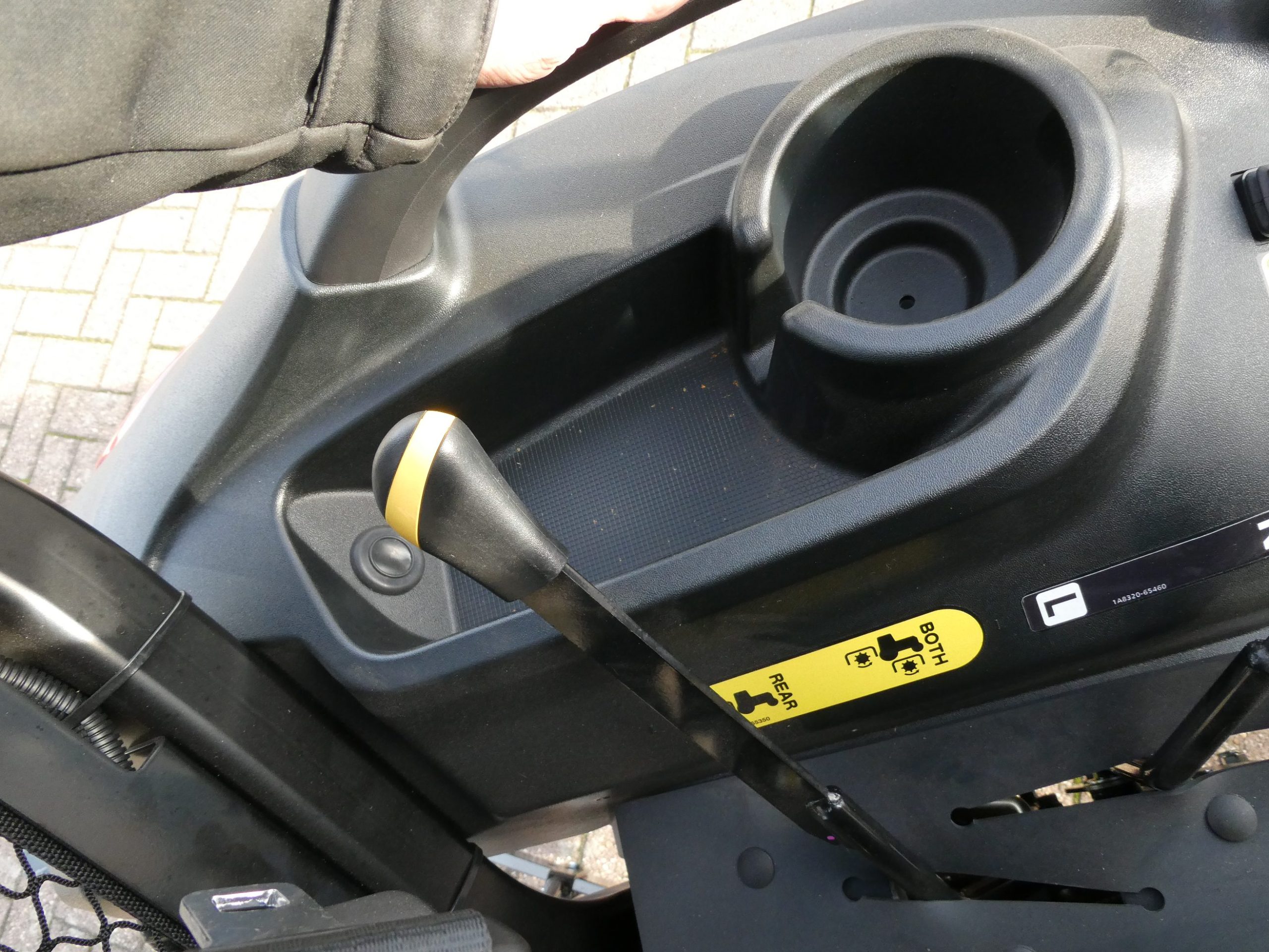 Yanmar SA424 4wd HST - Afbeelding 15