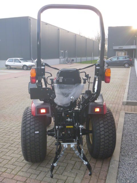 Yanmar SA424 4wd HST - Afbeelding 18