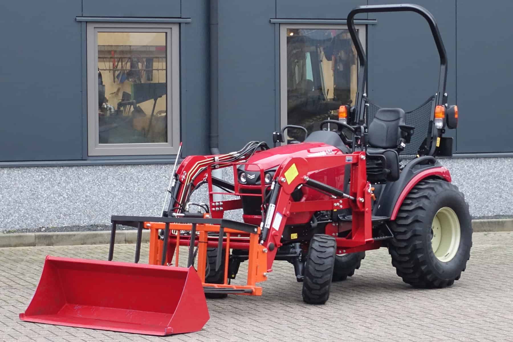 Yanmar SA424 4wd HST