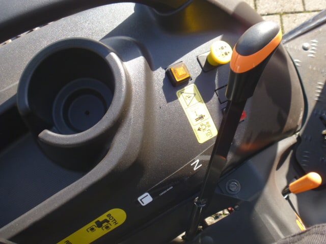 Yanmar SA424 4wd HST - Afbeelding 10