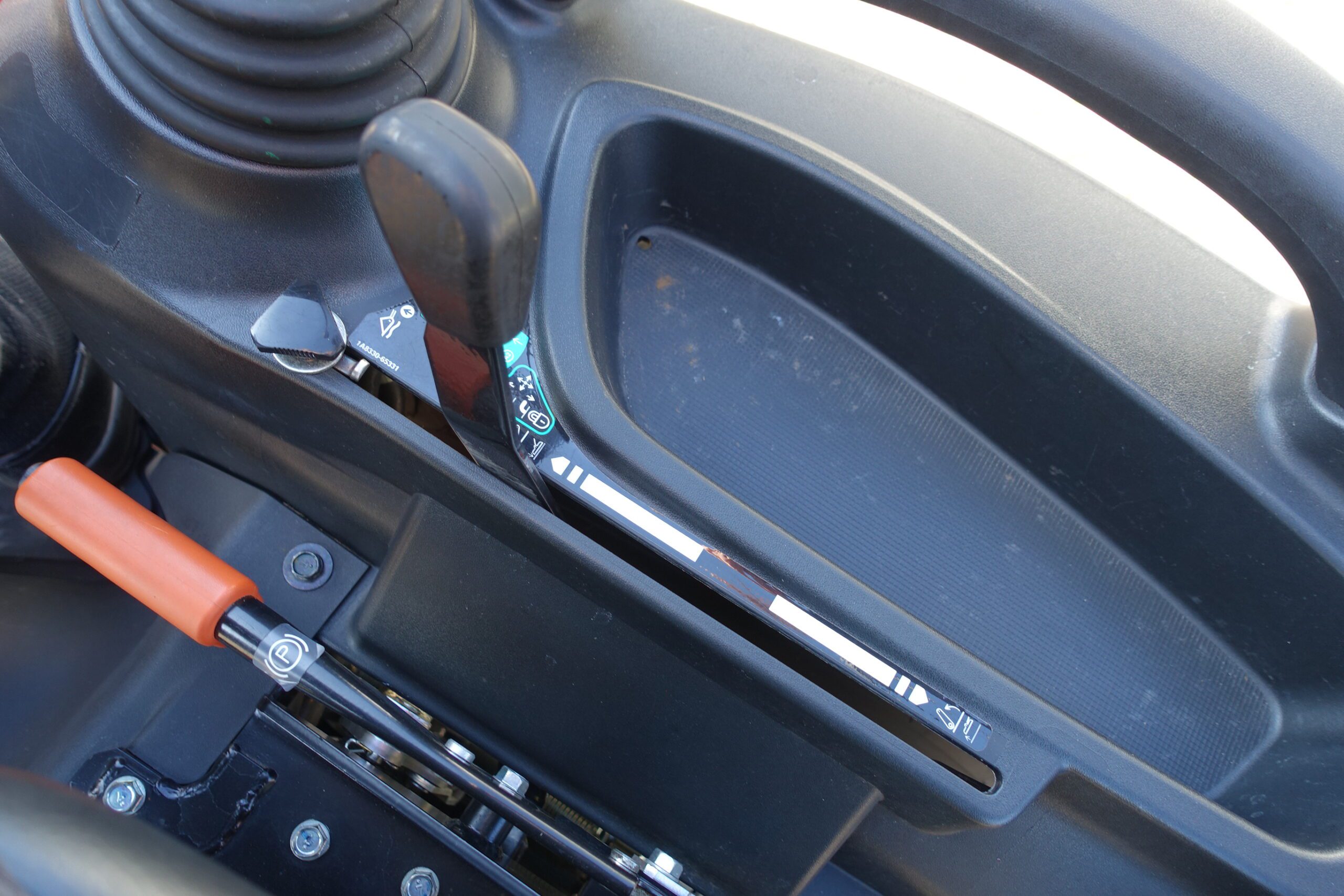 Yanmar SA424 4wd HST - Afbeelding 13