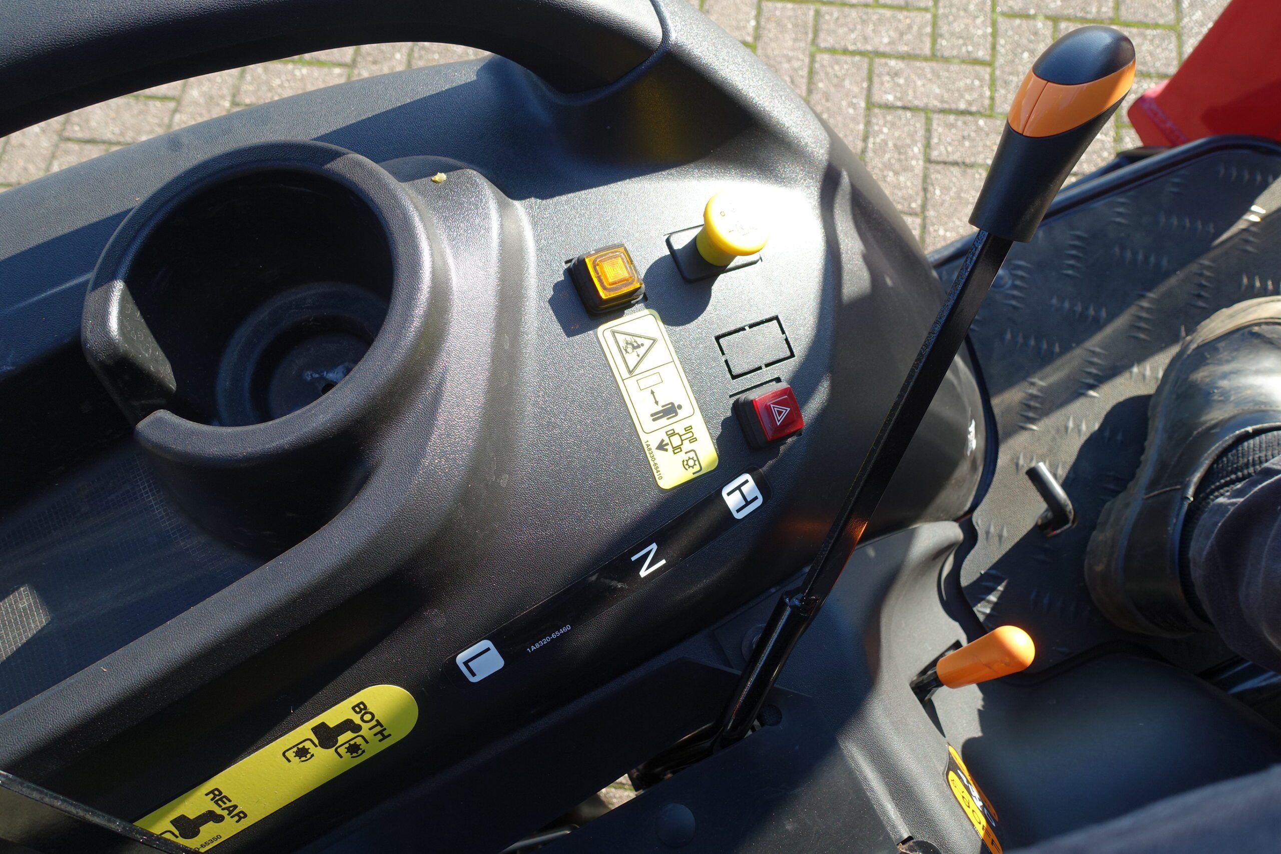 Yanmar SA424 4wd HST - Afbeelding 15