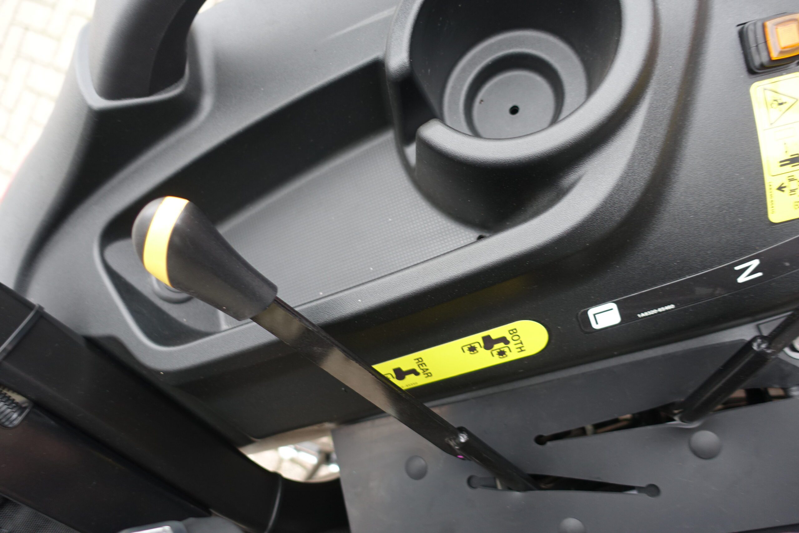 Yanmar SA424 4wd HST - Afbeelding 17