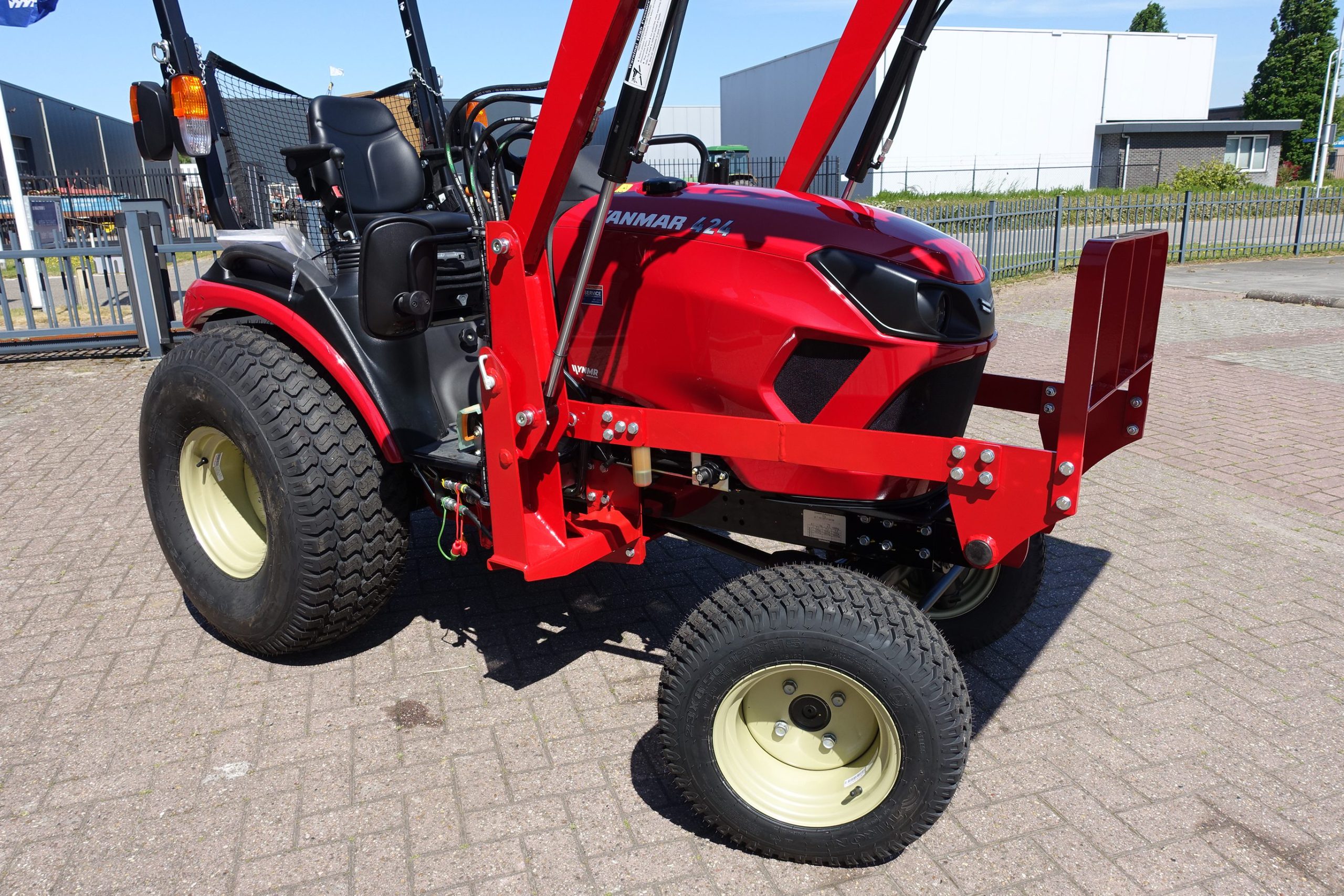 Yanmar SA424 4wd HST - Afbeelding 2