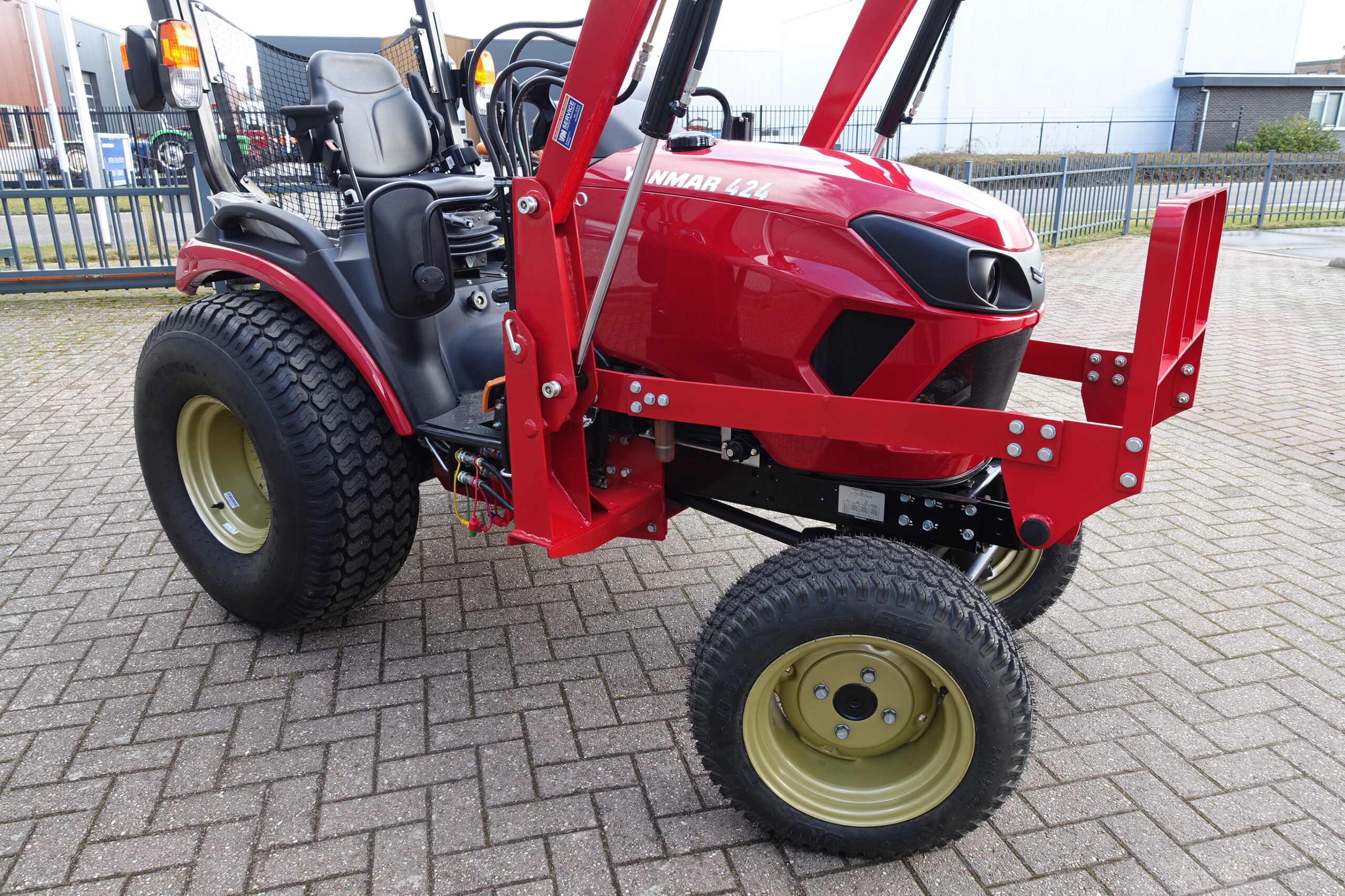 Yanmar SA424 4wd HST - Afbeelding 2