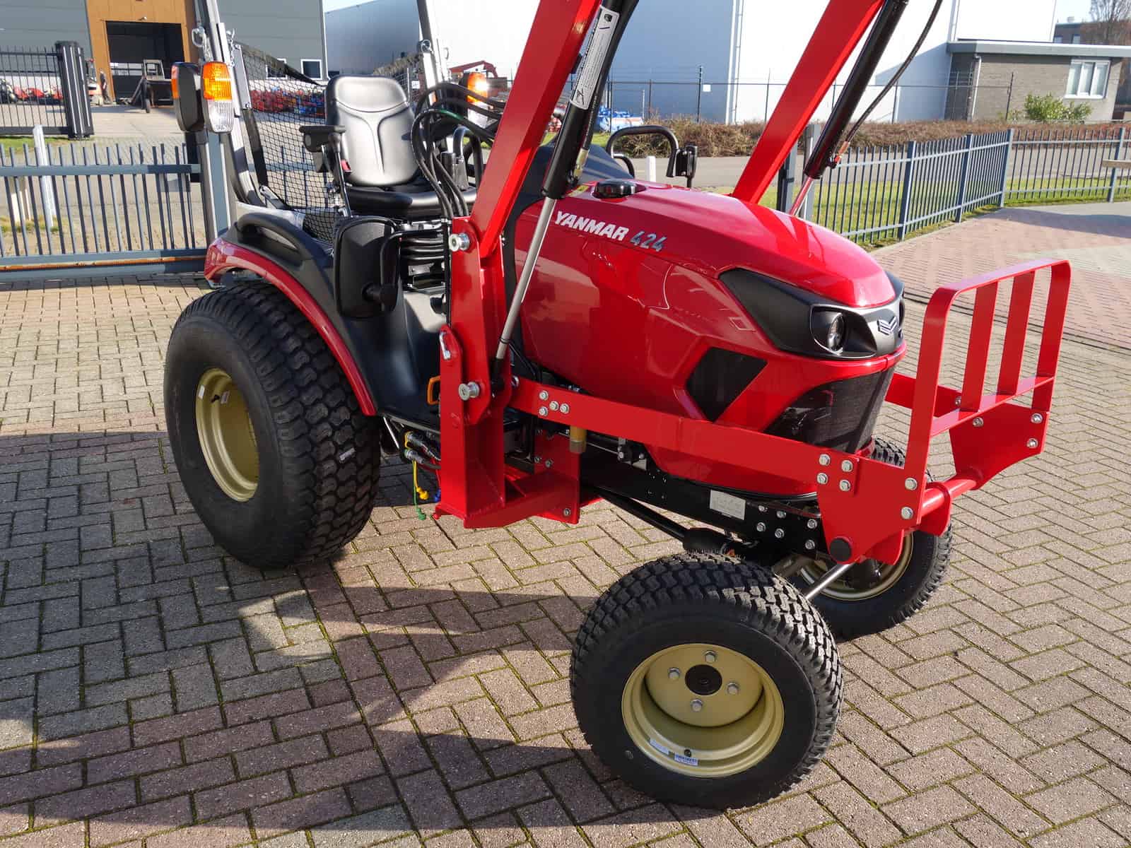 Yanmar SA424 4wd HST - Afbeelding 2