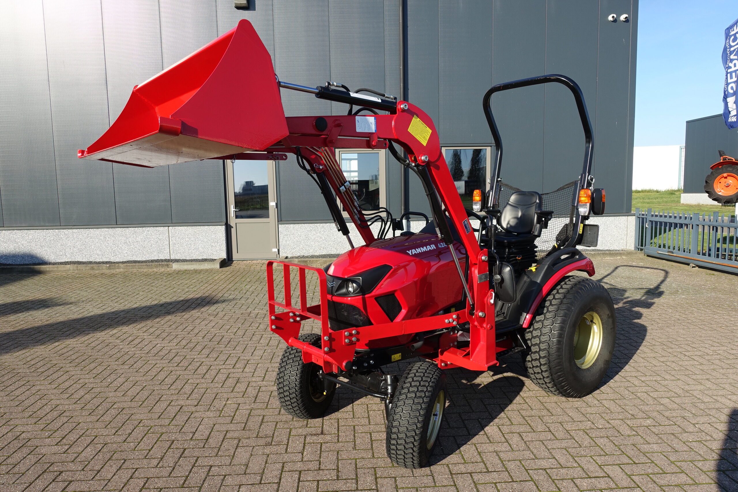 Yanmar SA424 4wd HST - Afbeelding 3