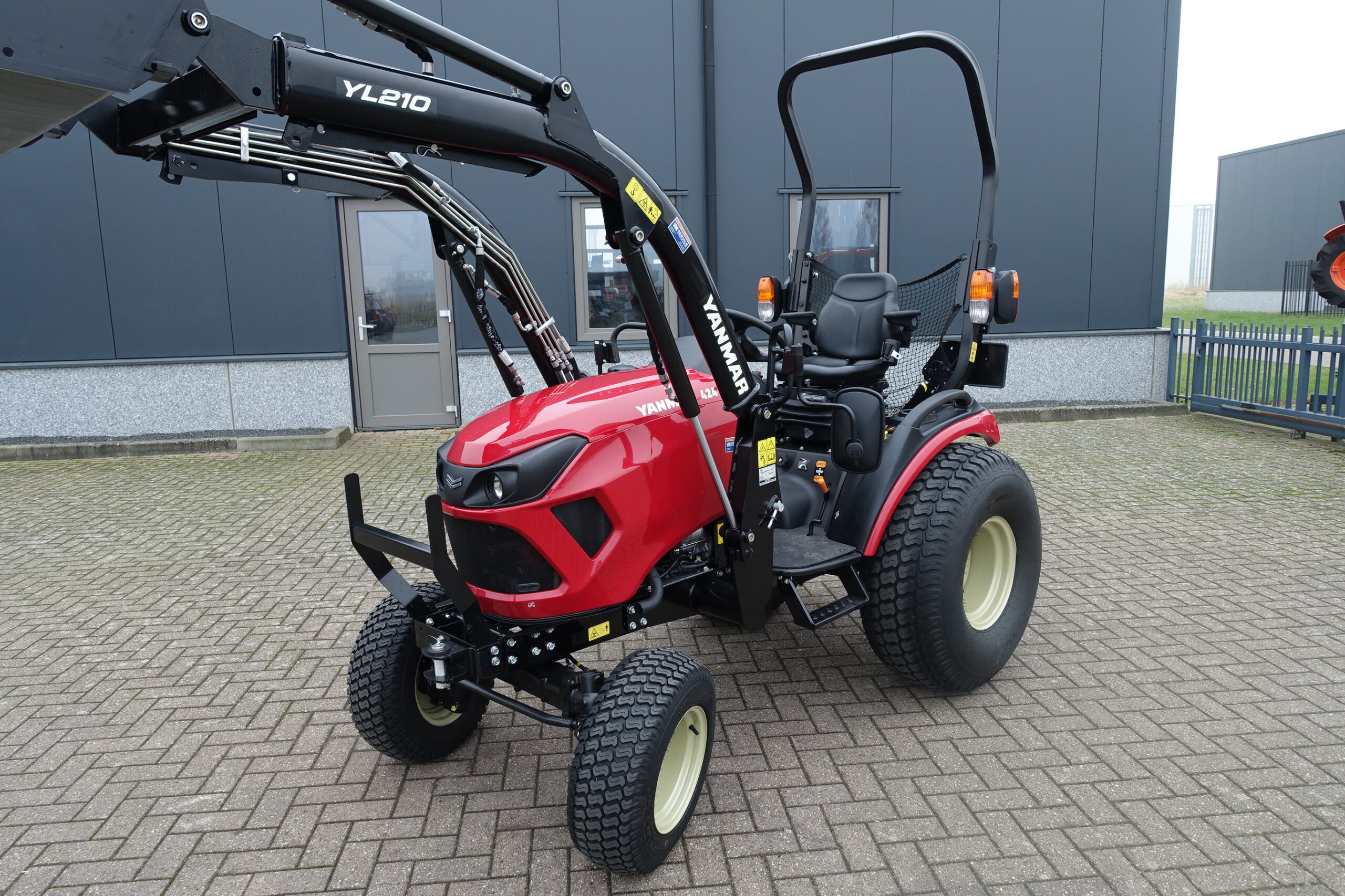 Yanmar SA424 4wd HST - Afbeelding 4