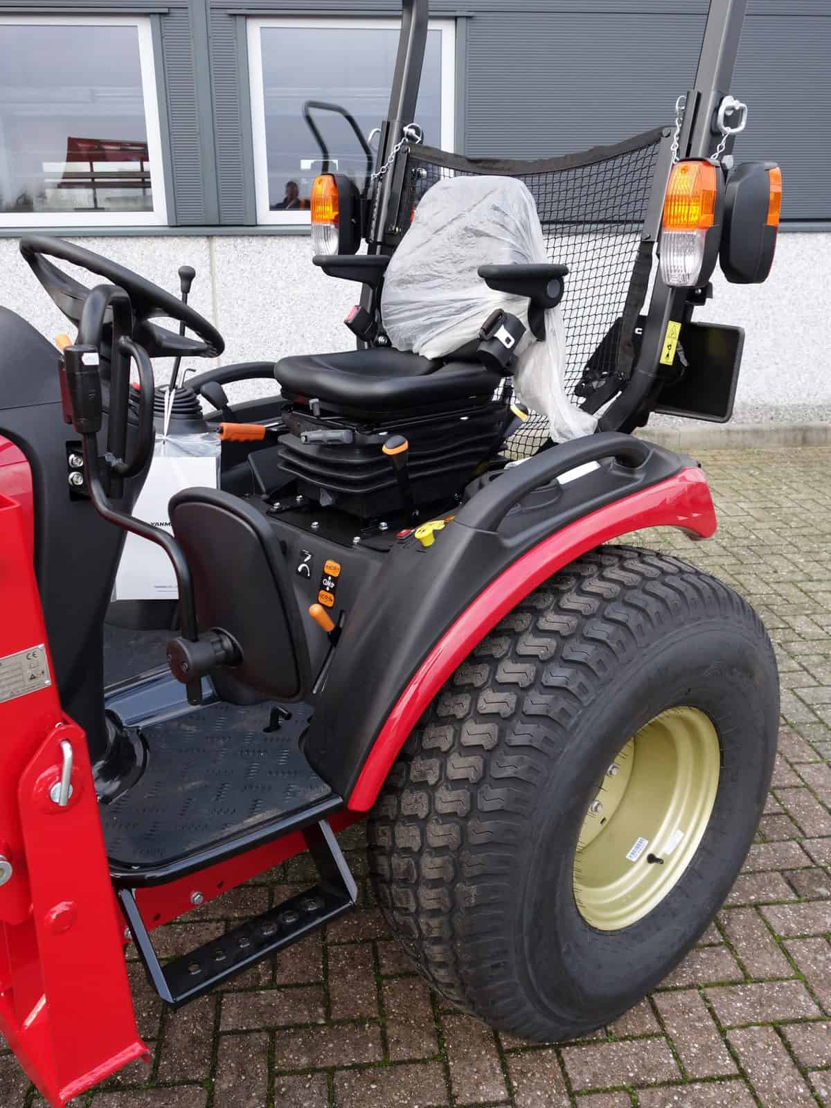 Yanmar SA424 4wd HST - Afbeelding 9