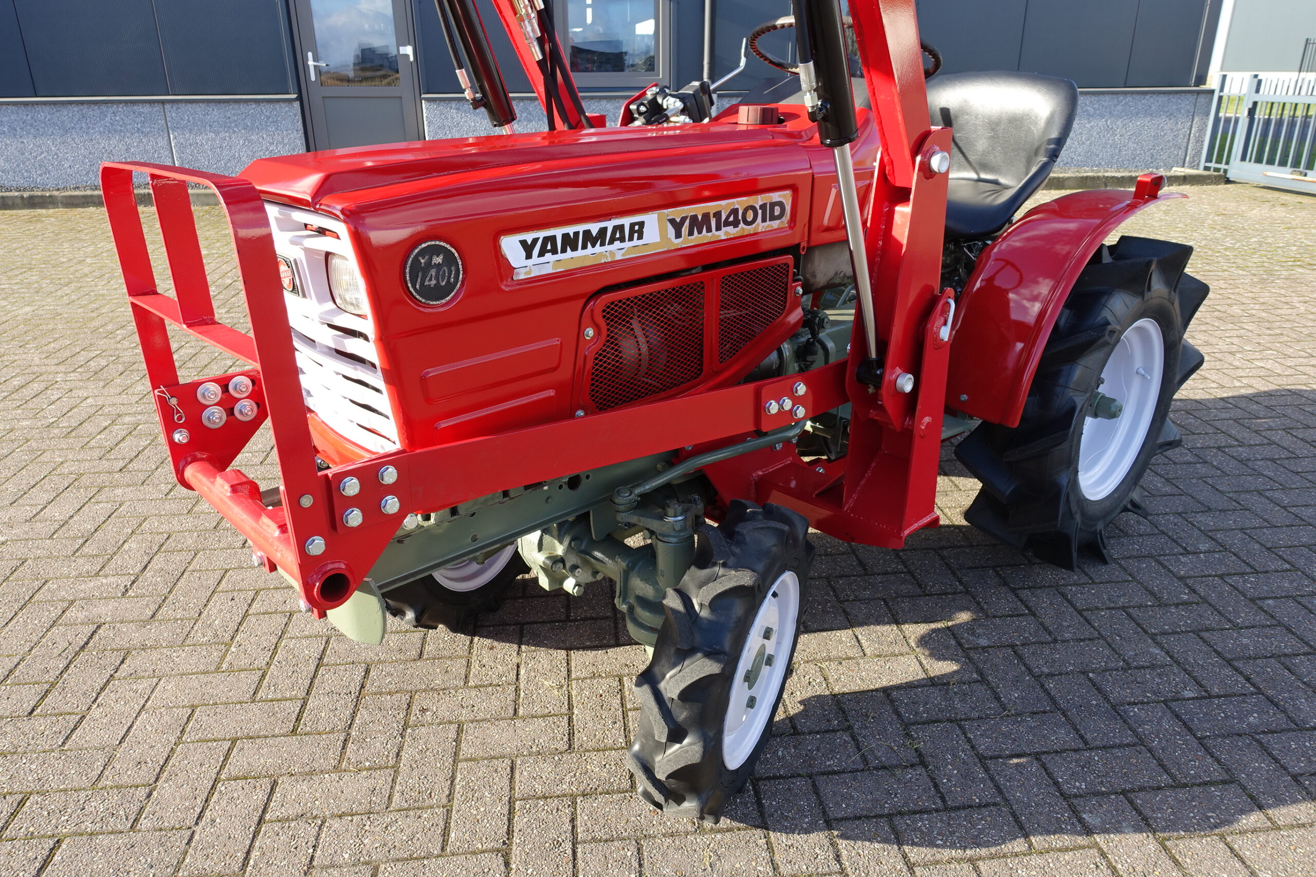 Yanmar YM1401 4wd - Afbeelding 4