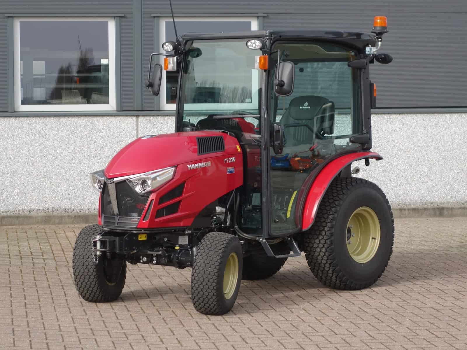 Yanmar YT235 4wd HST