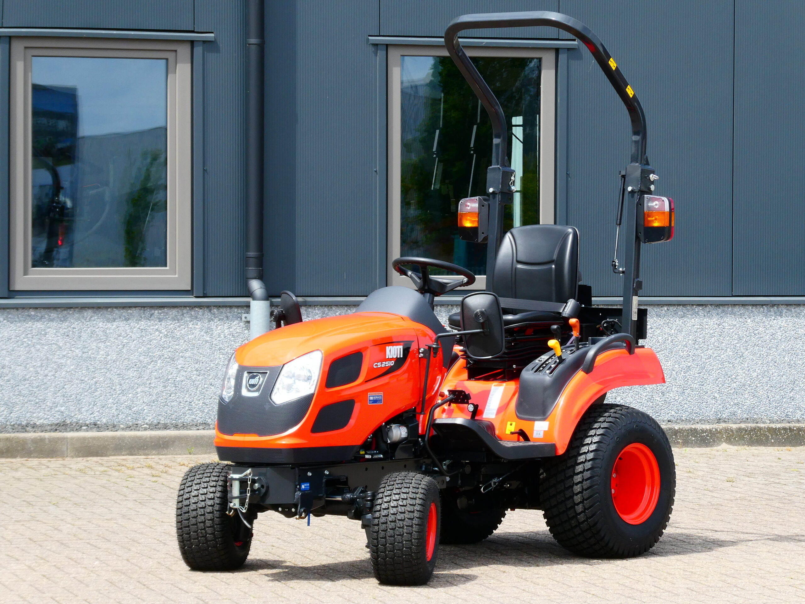 Kioti CS2510 4wd HST