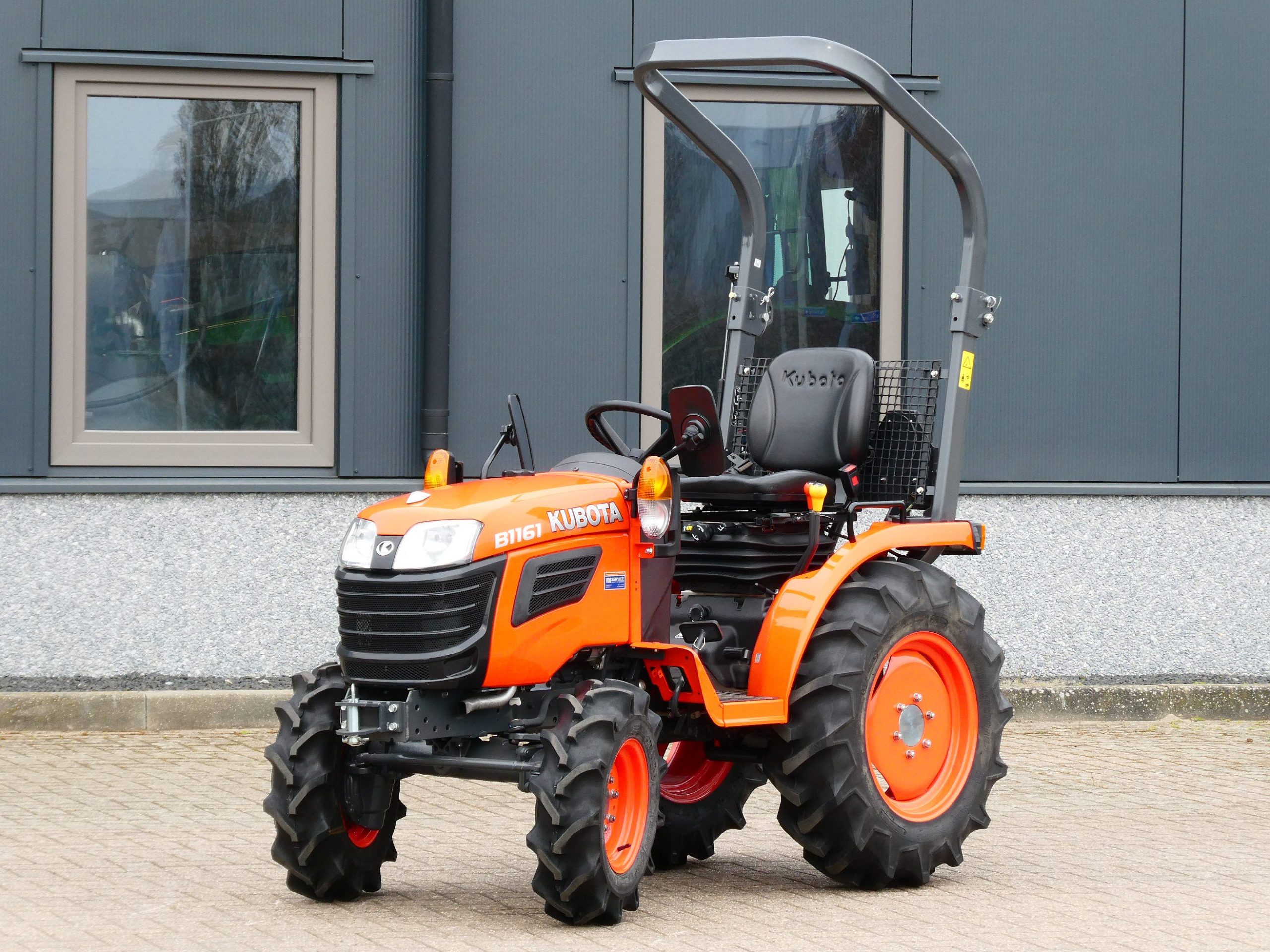 Kubota B1161 4wd